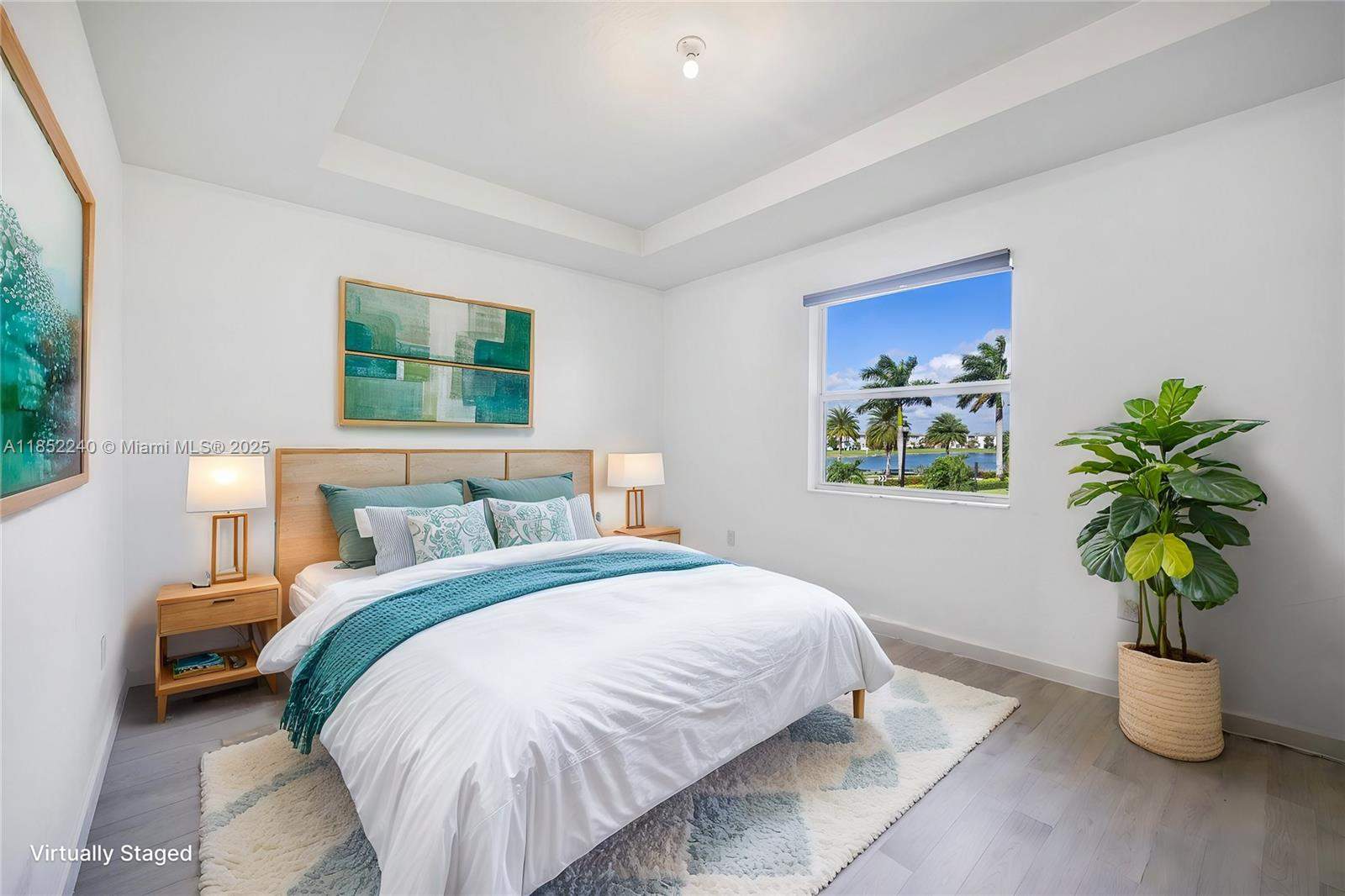 Miami  - House 3 Bedrooms - picture 3