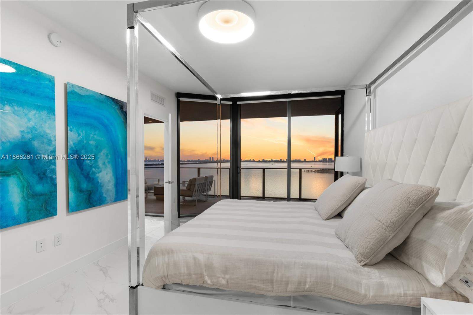 Miami  - Apartment 4 Bedrooms - picture 5