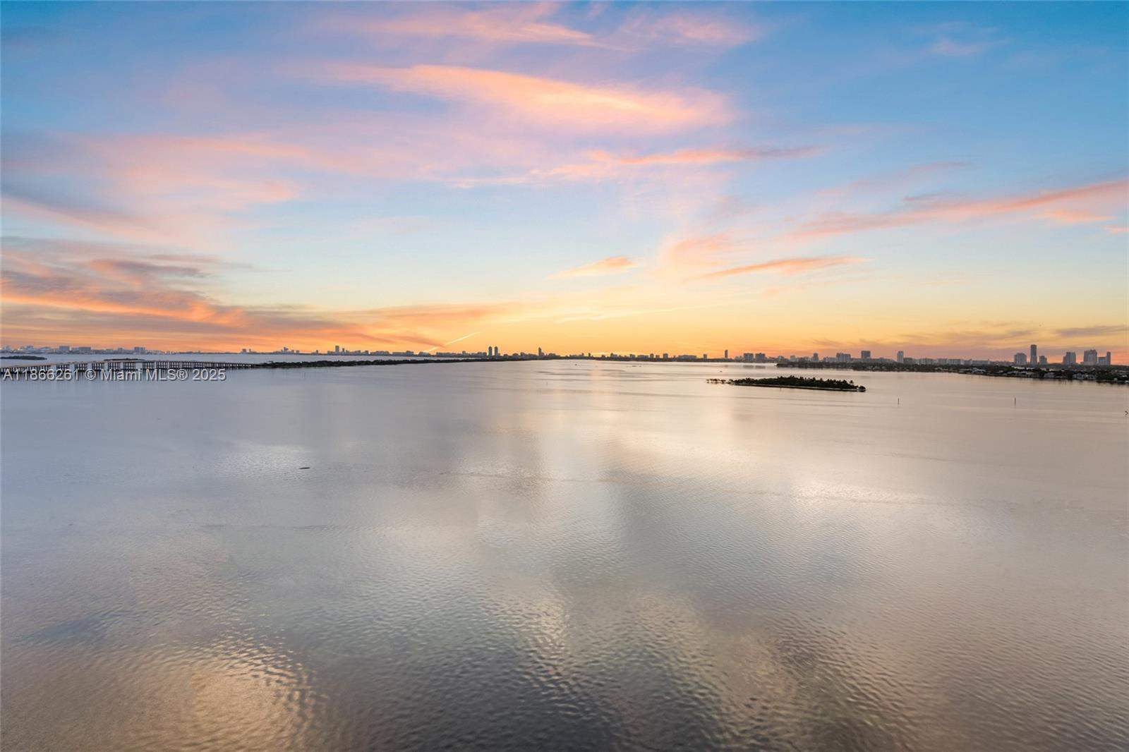 Miami  - Apartment 4 Bedrooms - picture 6