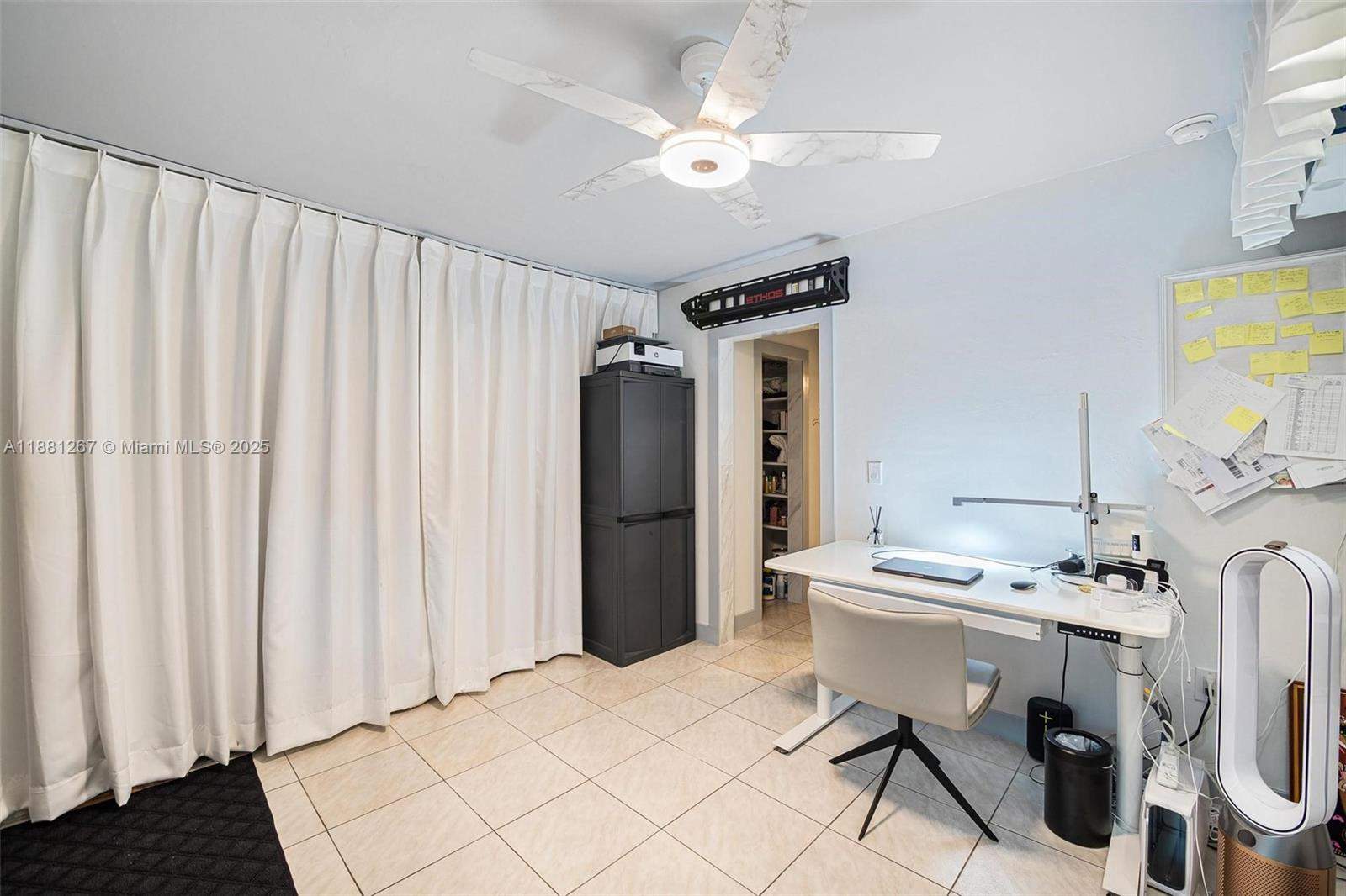 Miami  - House 1 Bedroom - picture 15