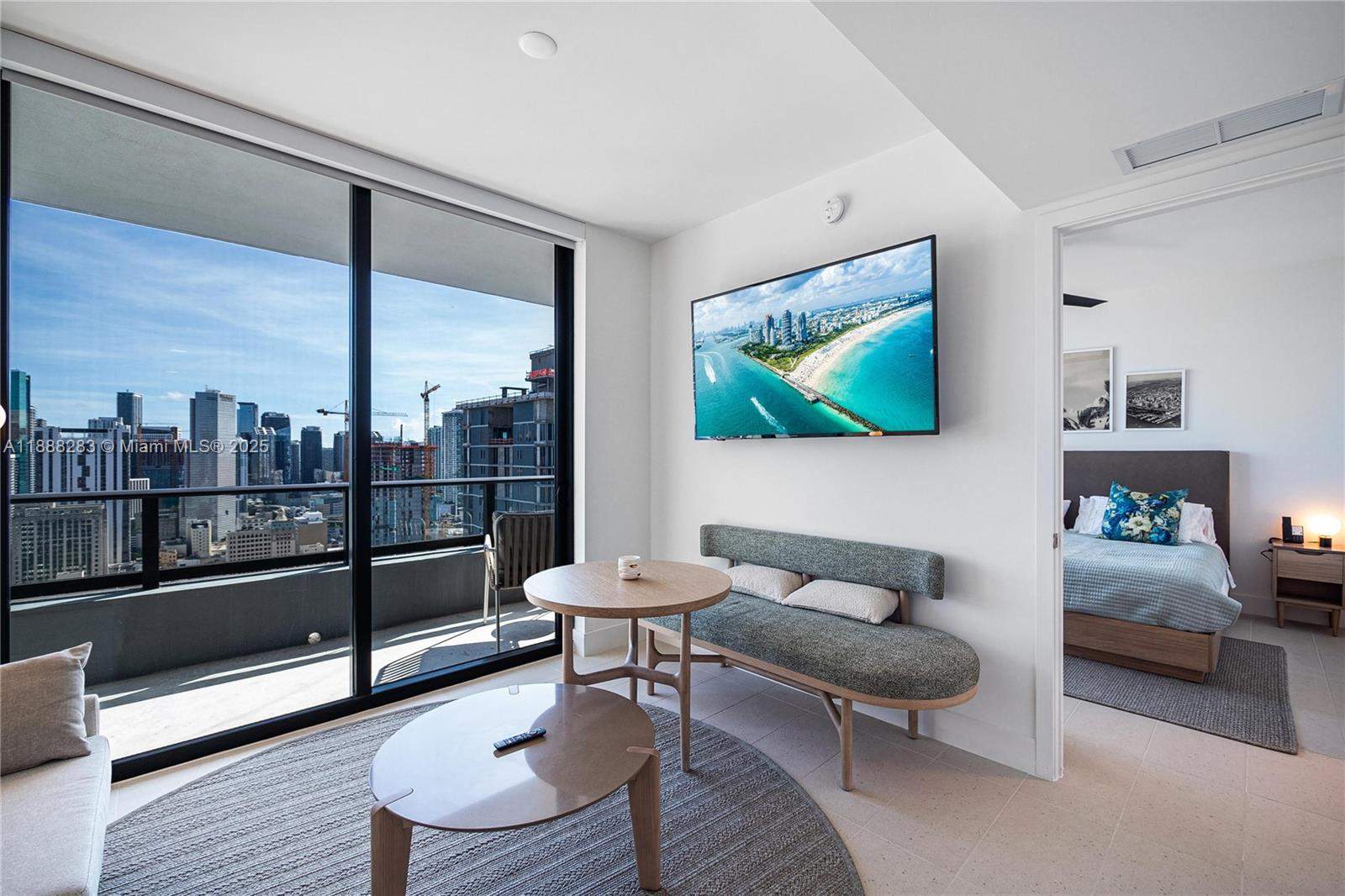 Miami  - Apartment 1 Bedroom - picture 9