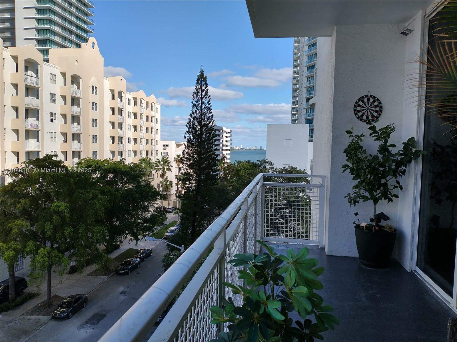 Miami  - Apartment 1 Bedroom - picture 1