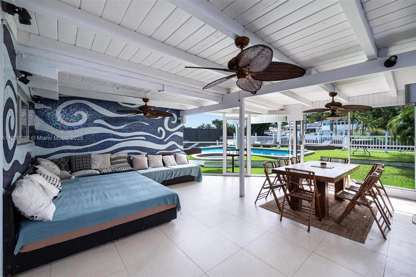 Miami  - House 4 Bedrooms - picture 7