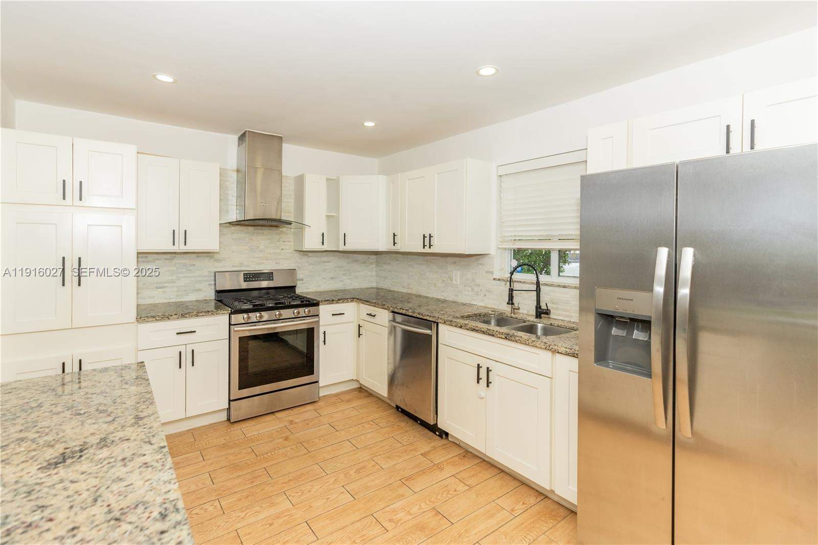 Miami  - Maison 5 Pi&egrave;ces 4 Chambres - picture 20