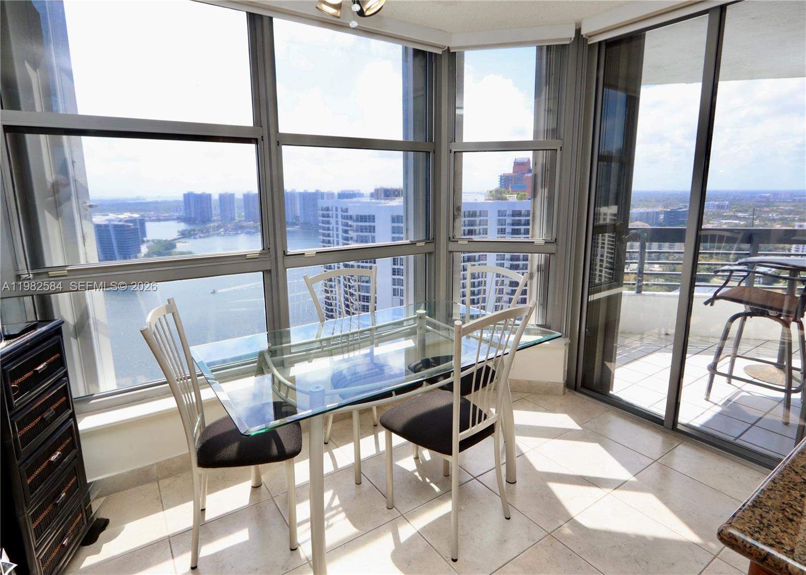Miami  - Appartement 4 Pi&egrave;ces 3 Chambres - picture 7