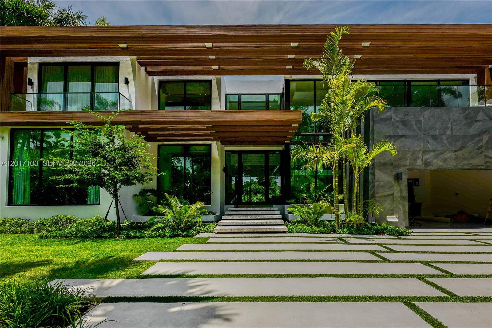 Miami  - Maison 7 Pi&egrave;ces 6 Chambres - picture 1