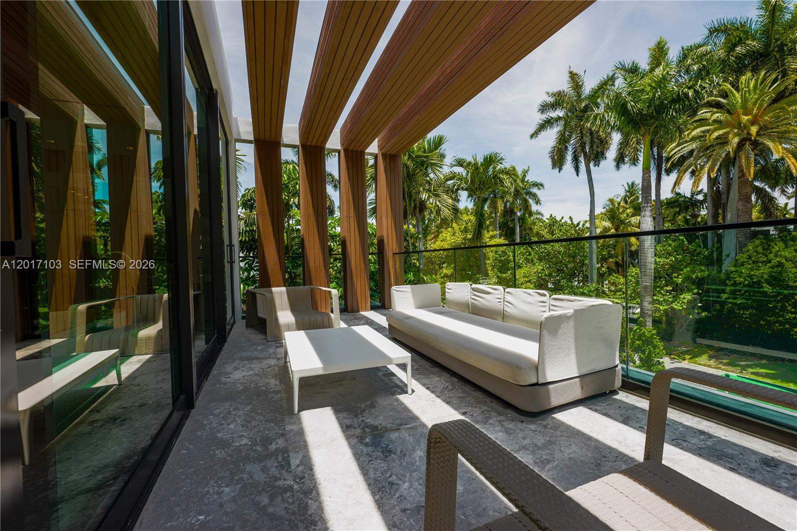 Miami  - Maison 7 Pi&egrave;ces 6 Chambres - picture 9