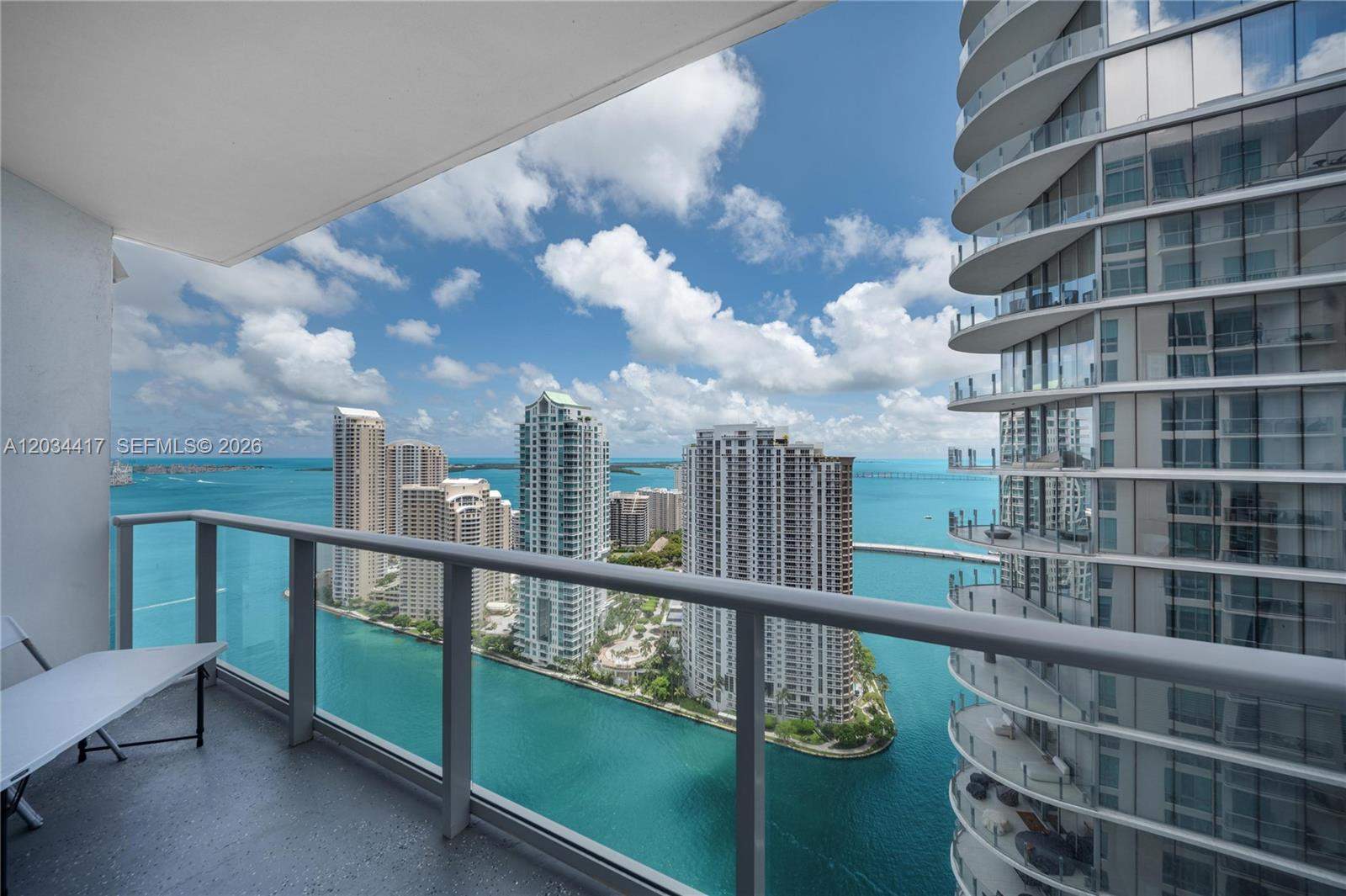 Miami  - Appartement 3 Pi&egrave;ces 2 Chambres - picture 1
