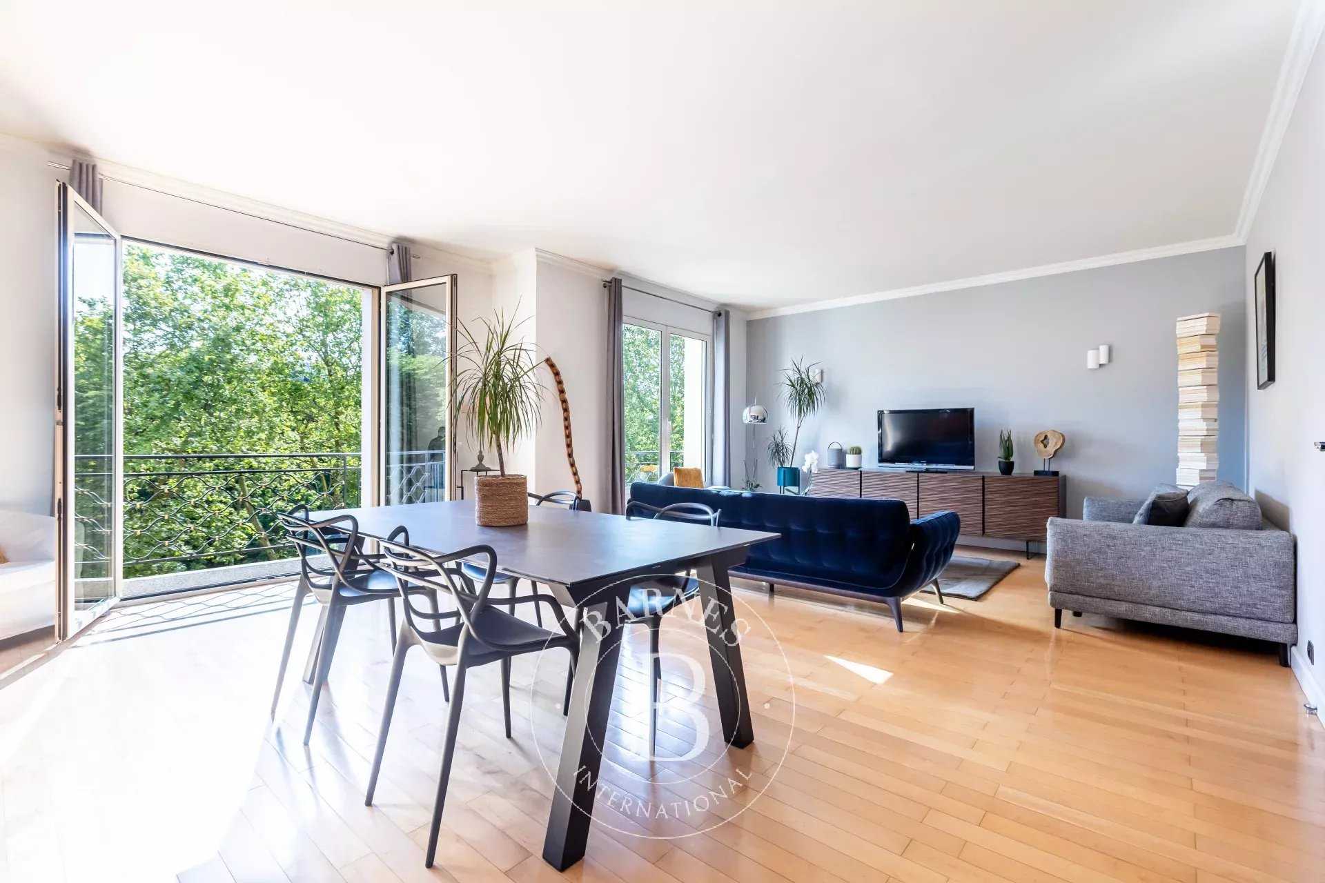 Neuilly-sur-Seine  - Appartement 5 Pi&egrave;ces 3 Chambres