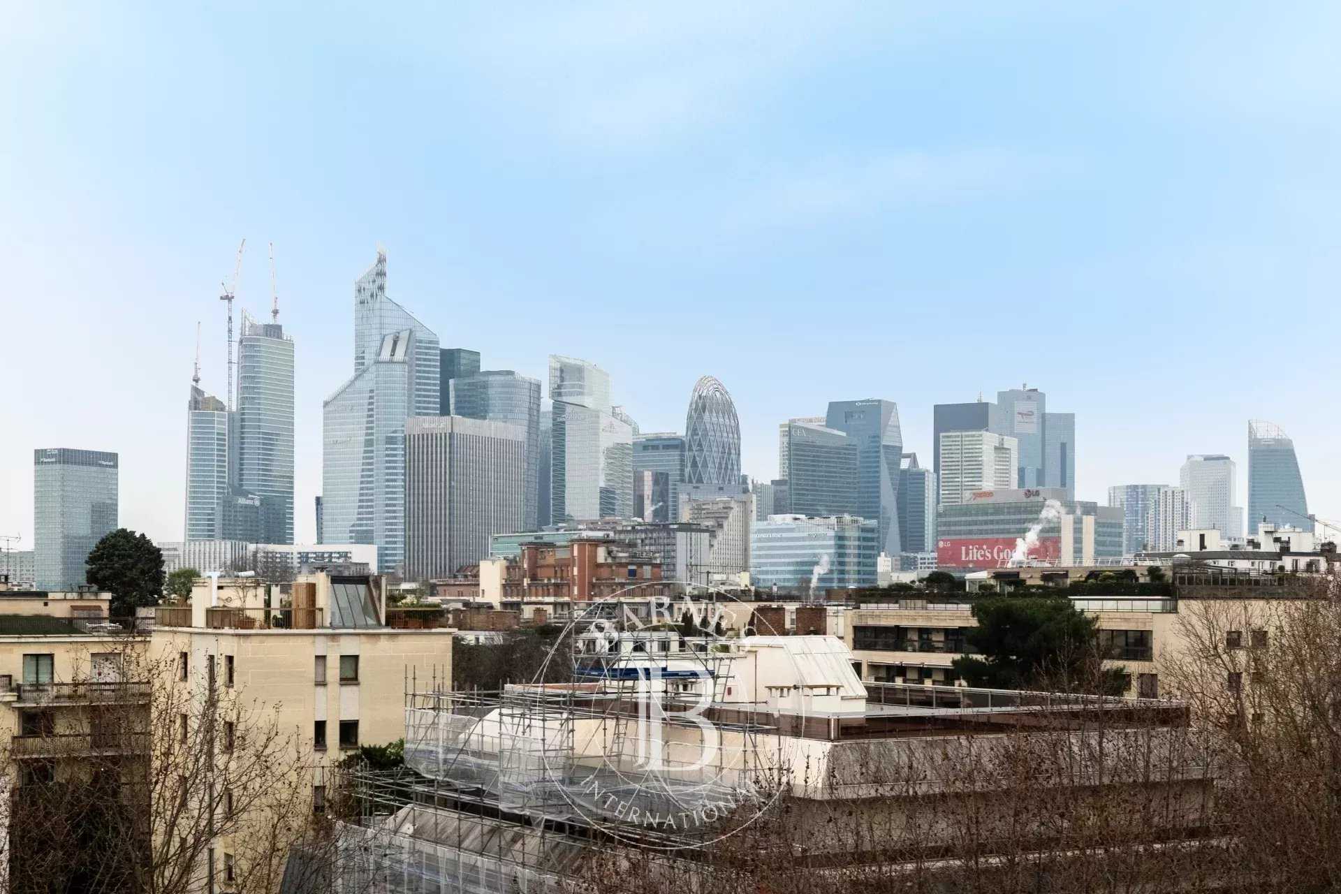 Neuilly-sur-Seine  - Apartment 4 Bedrooms