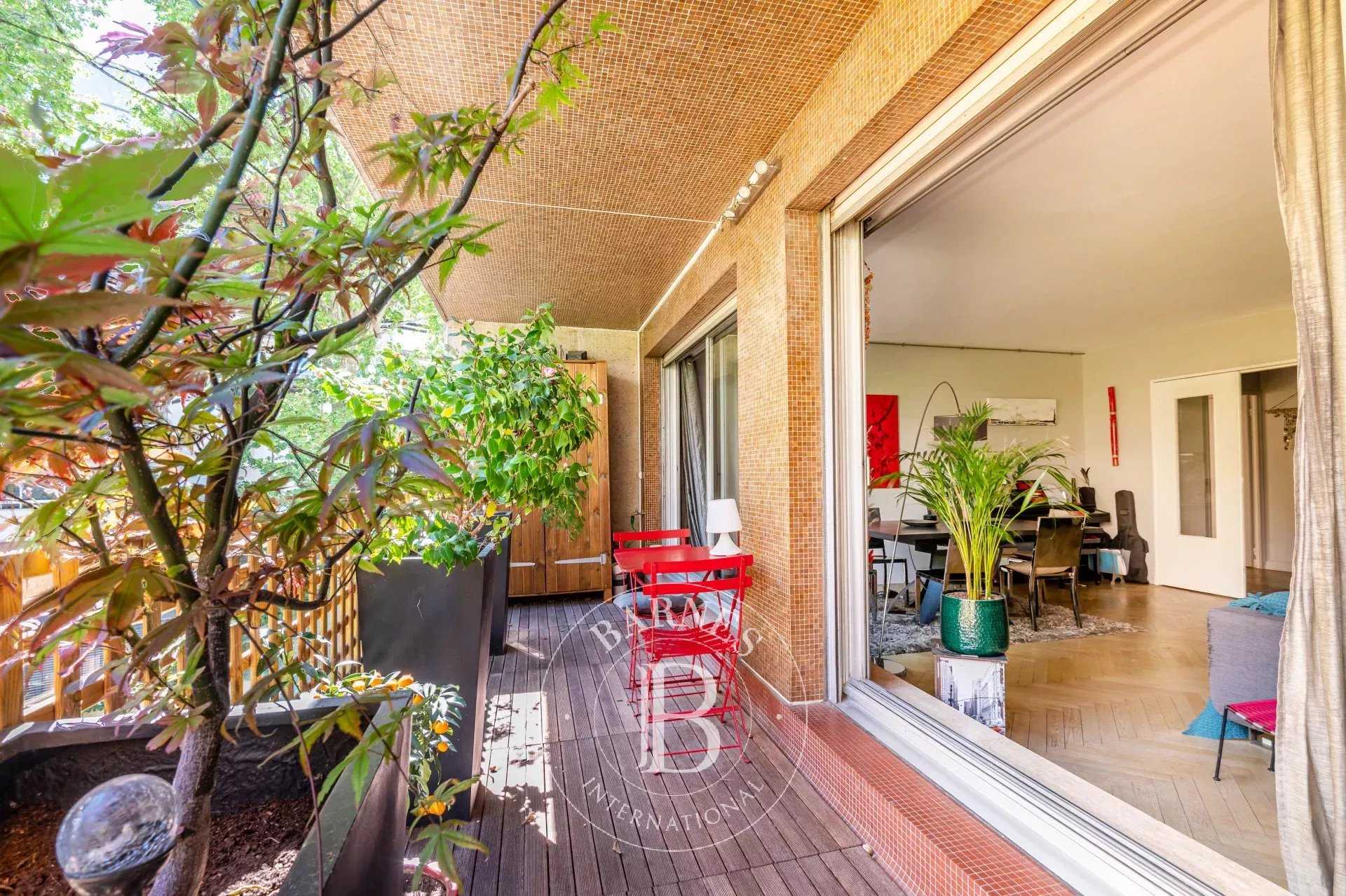 Neuilly-sur-Seine  - Appartement 5 Pièces 3 Chambres