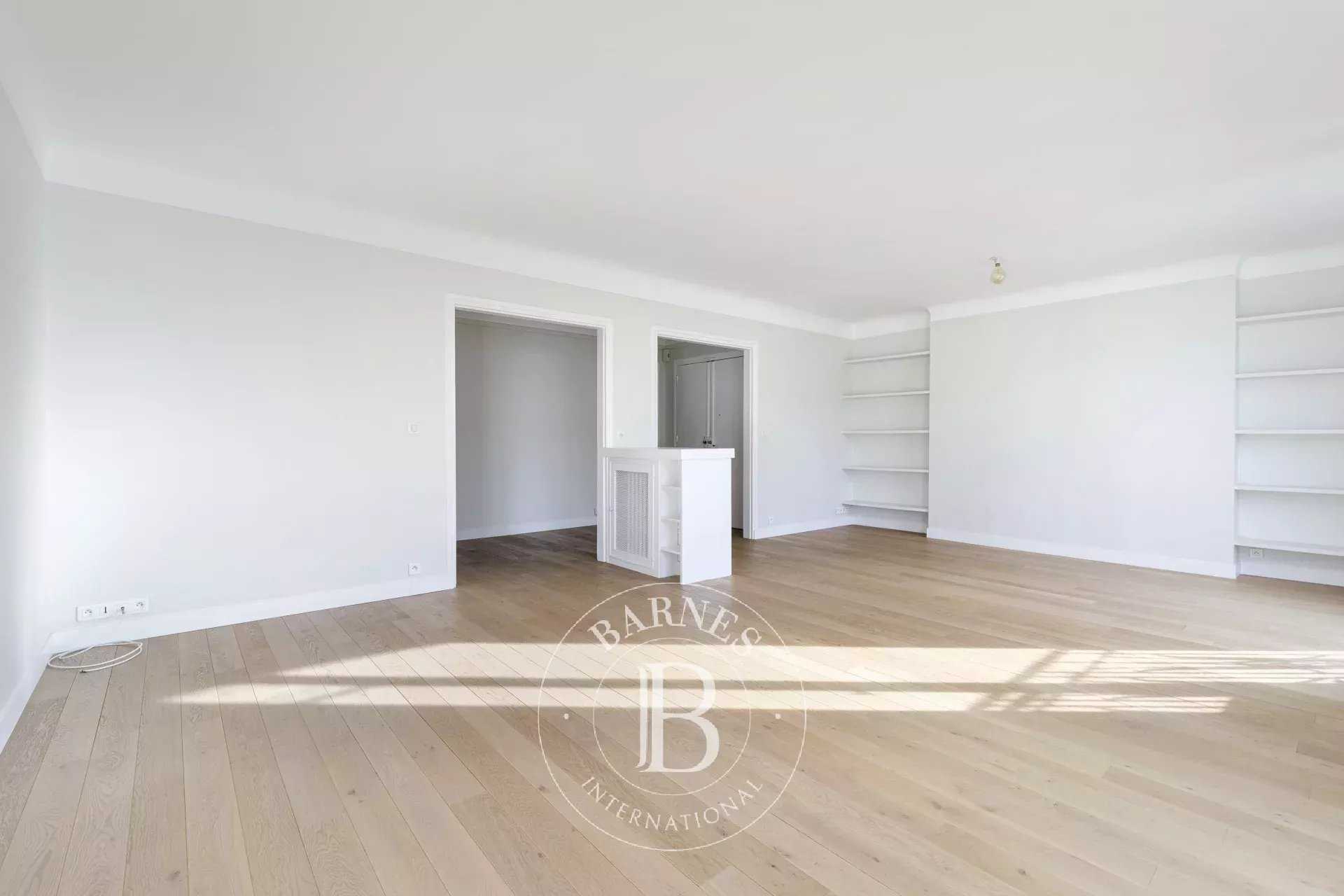 Neuilly-sur-Seine  - Apartment 3 Bedrooms