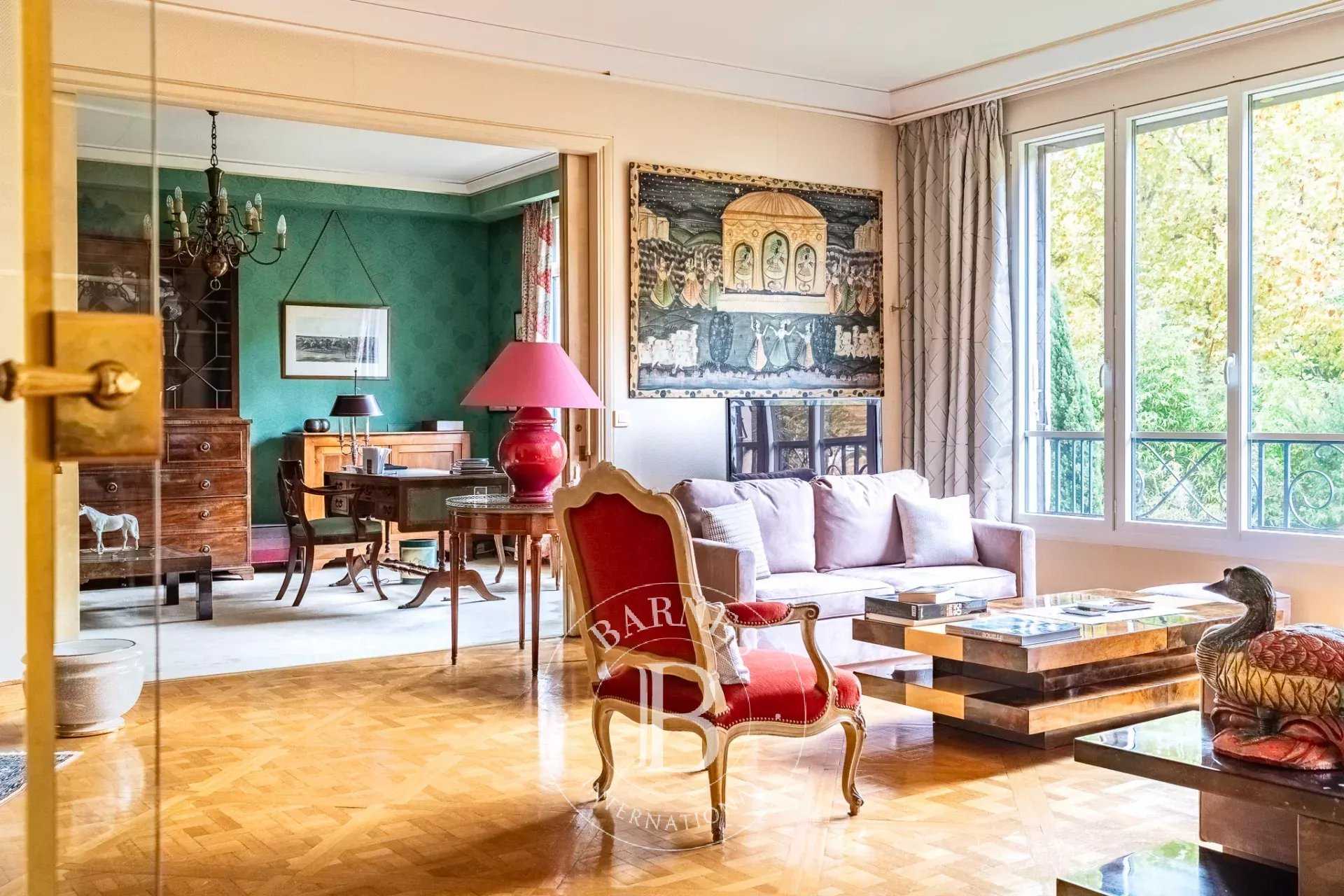 Neuilly-sur-Seine  - Appartement 6 Pièces 3 Chambres