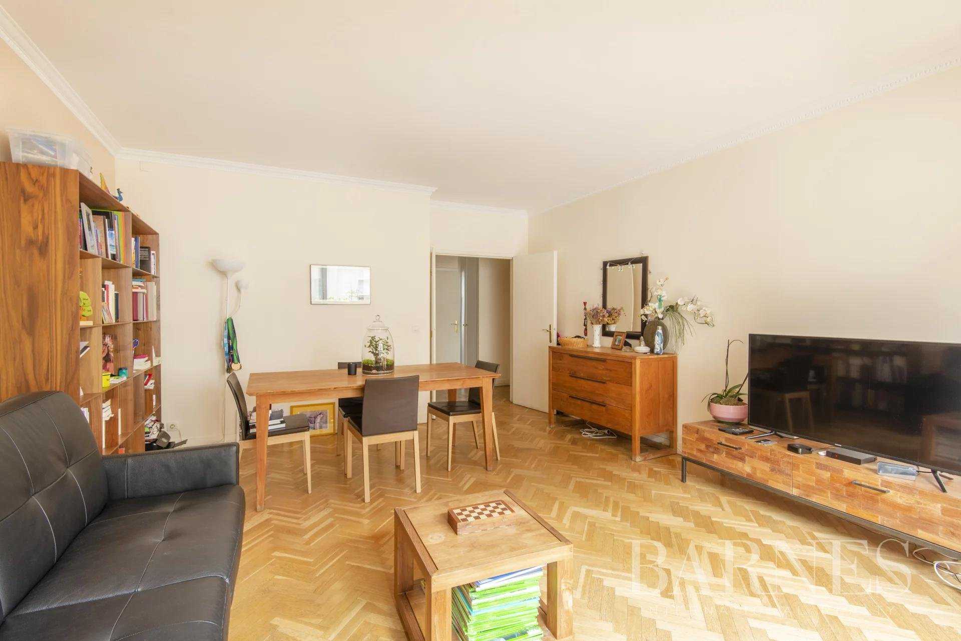 Levallois-Perret  - Apartment 3 Bedrooms