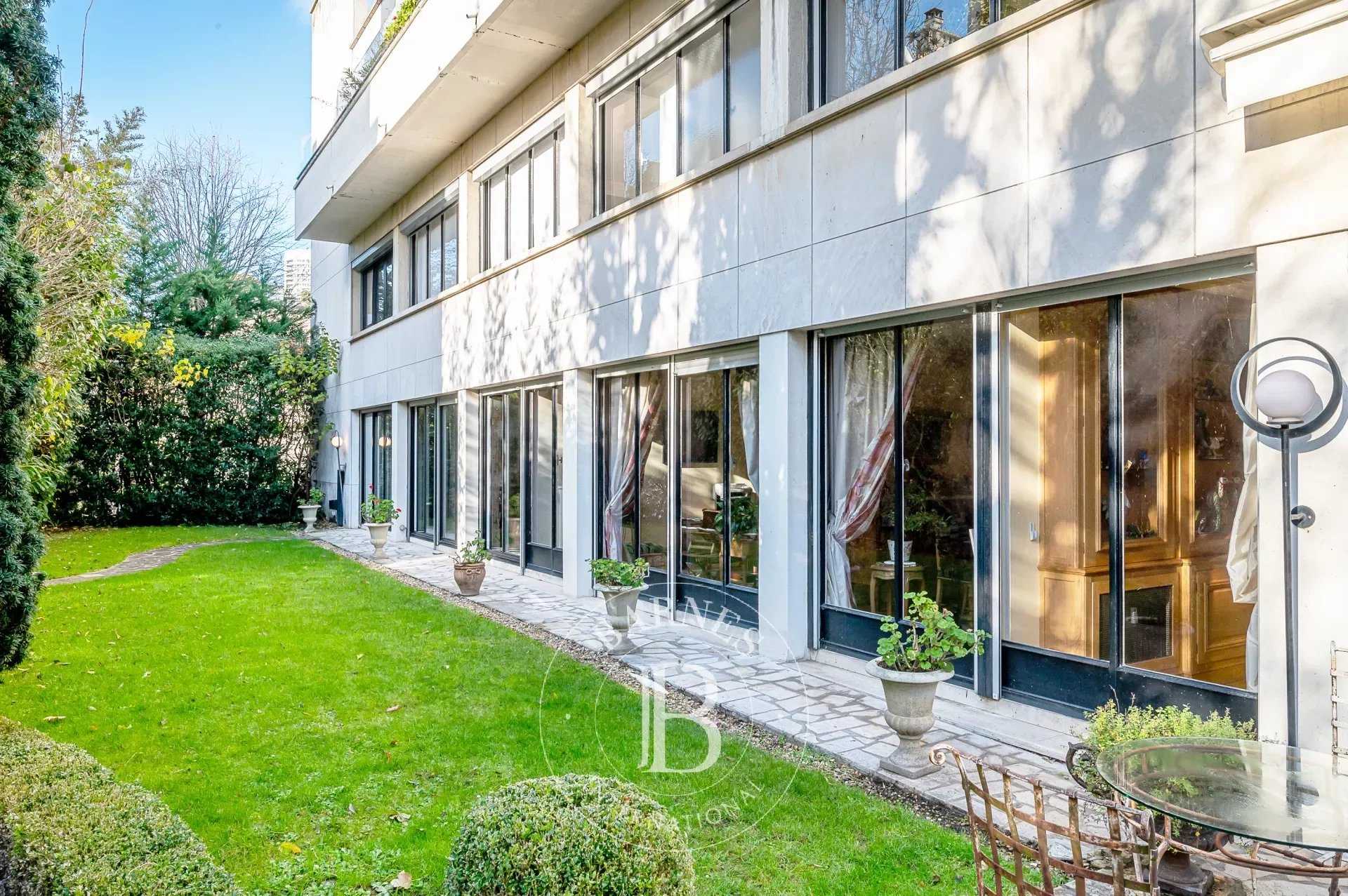 Neuilly-sur-Seine  - Appartement 6 Pièces 5 Chambres