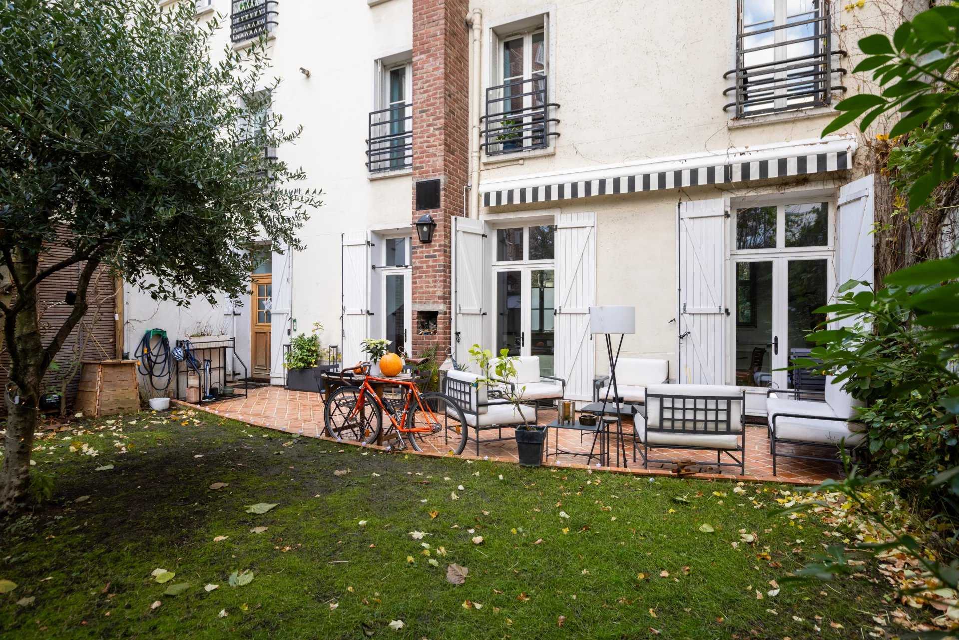 Levallois-Perret  - Apartment 4 Bedrooms