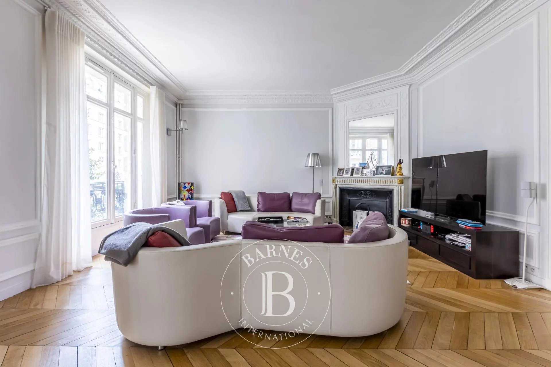 Neuilly-sur-Seine  - Apartment 5 Bedrooms