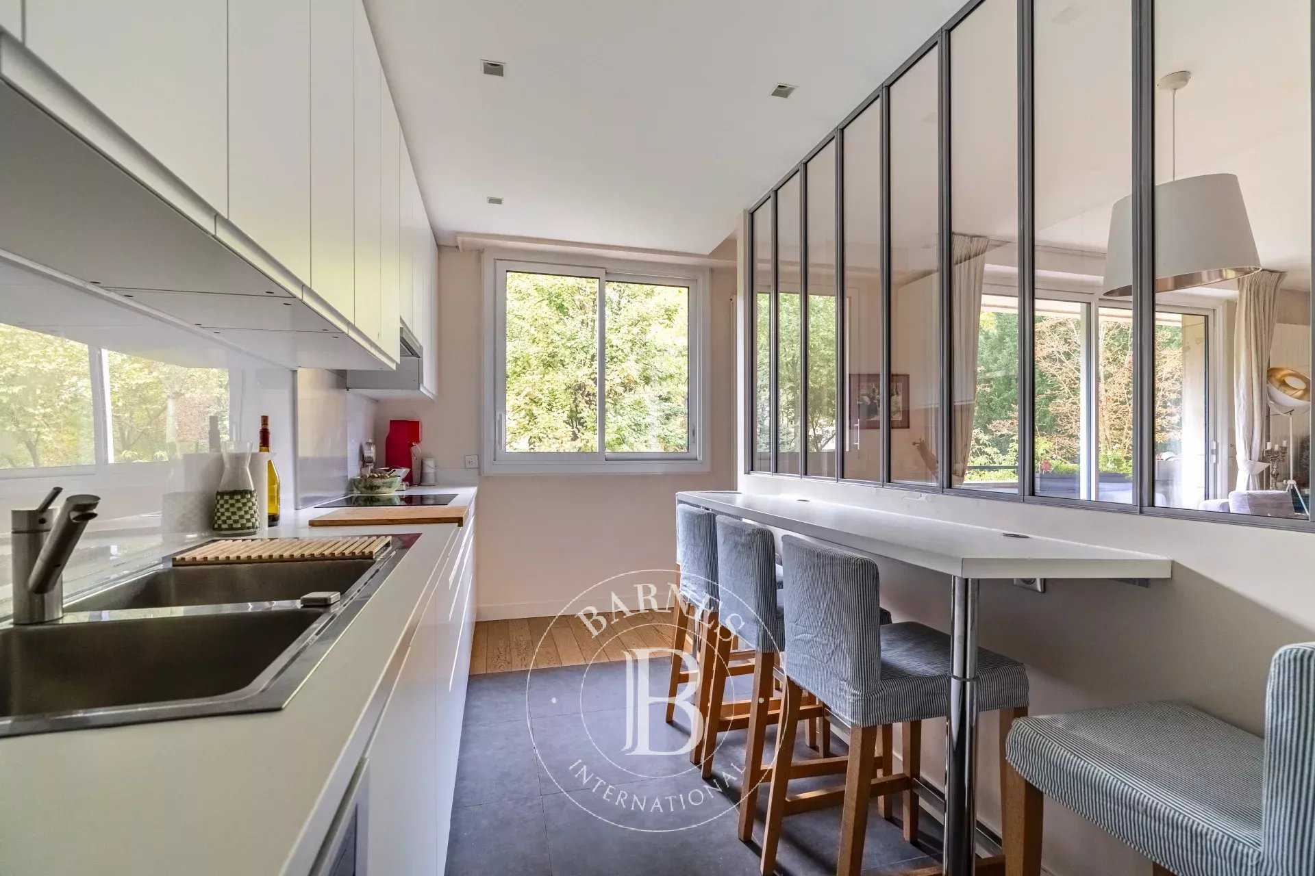 Neuilly-sur-Seine  - Appartement 4 Pièces 3 Chambres