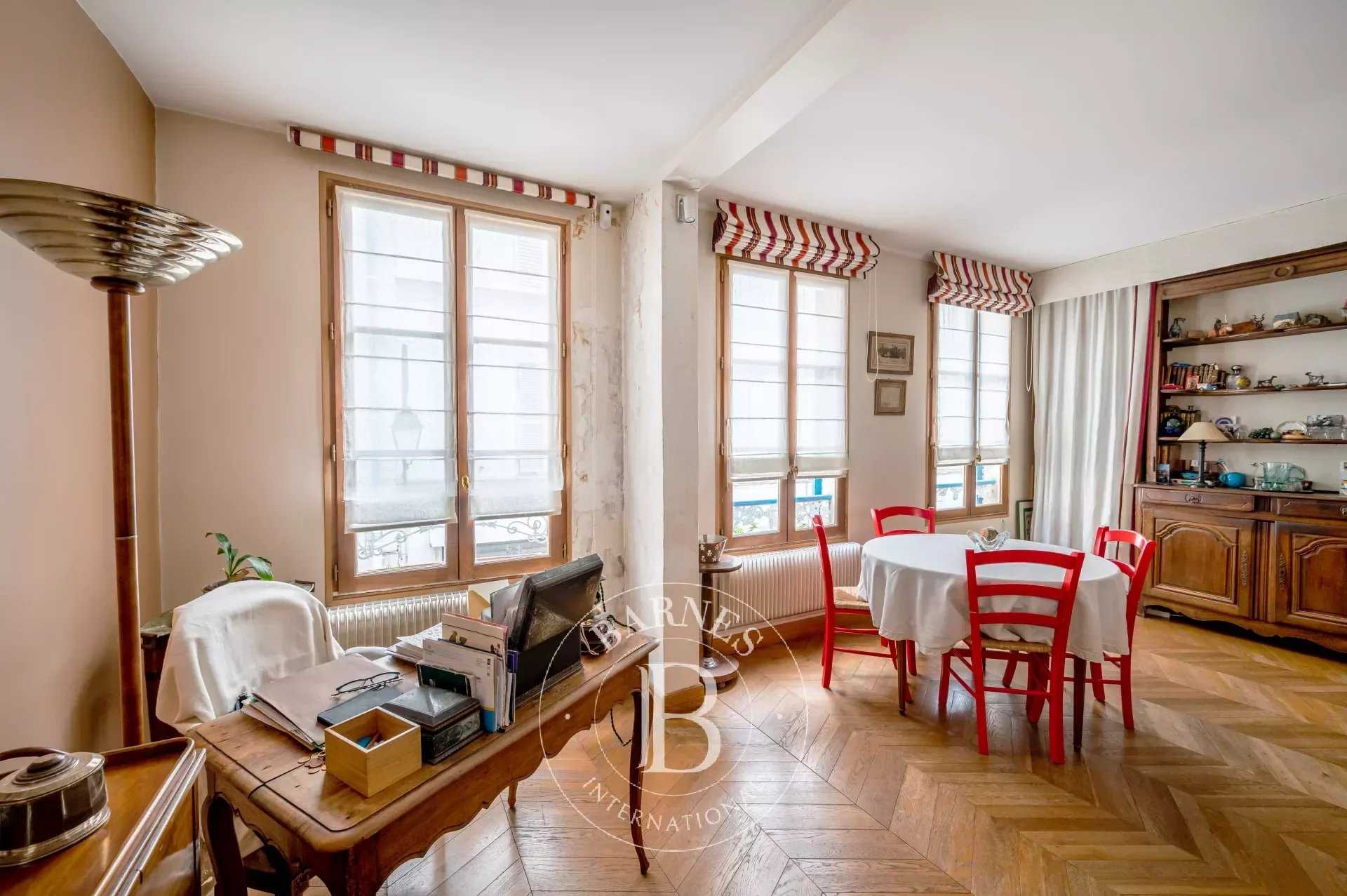 Neuilly-sur-Seine  - Townhouse 4 Bedrooms