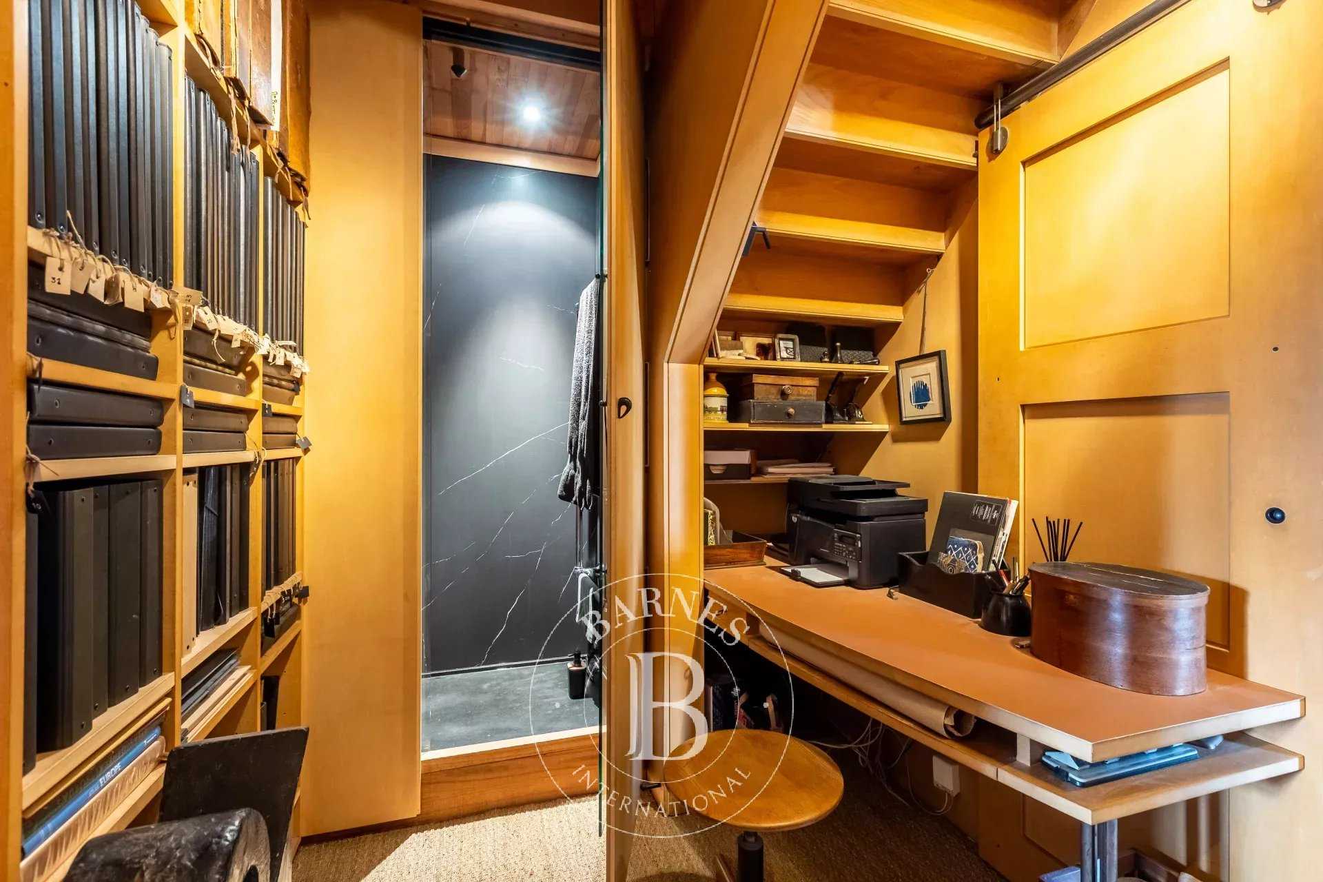 Neuilly-sur-Seine  - Apartment 2 Bedrooms