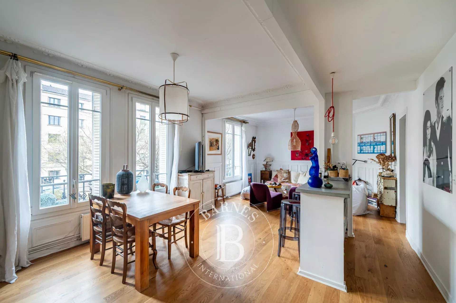 Clichy  - Appartement 3 Pi&egrave;ces 2 Chambres