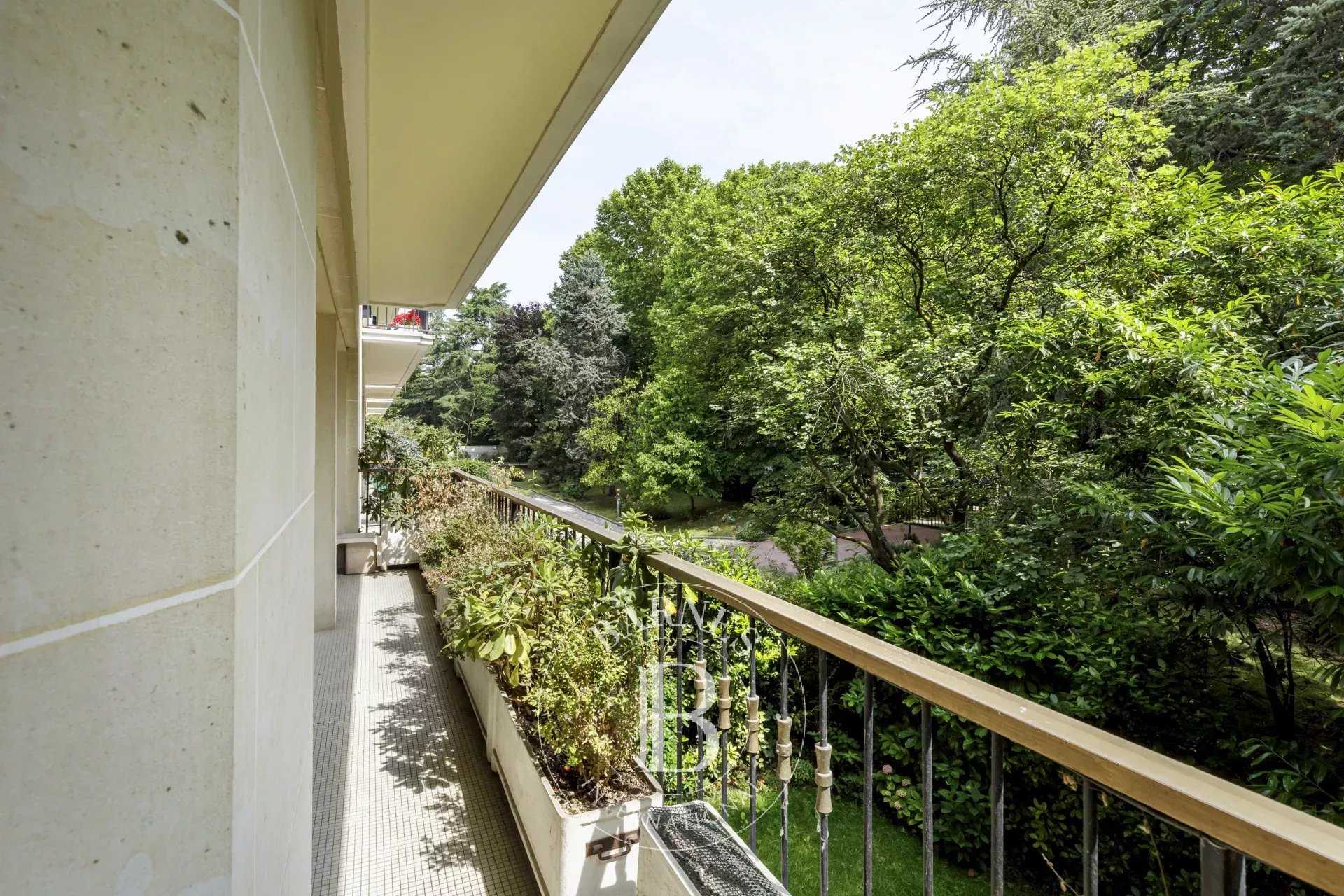 Neuilly-sur-Seine  - Appartement 5 Pièces 4 Chambres