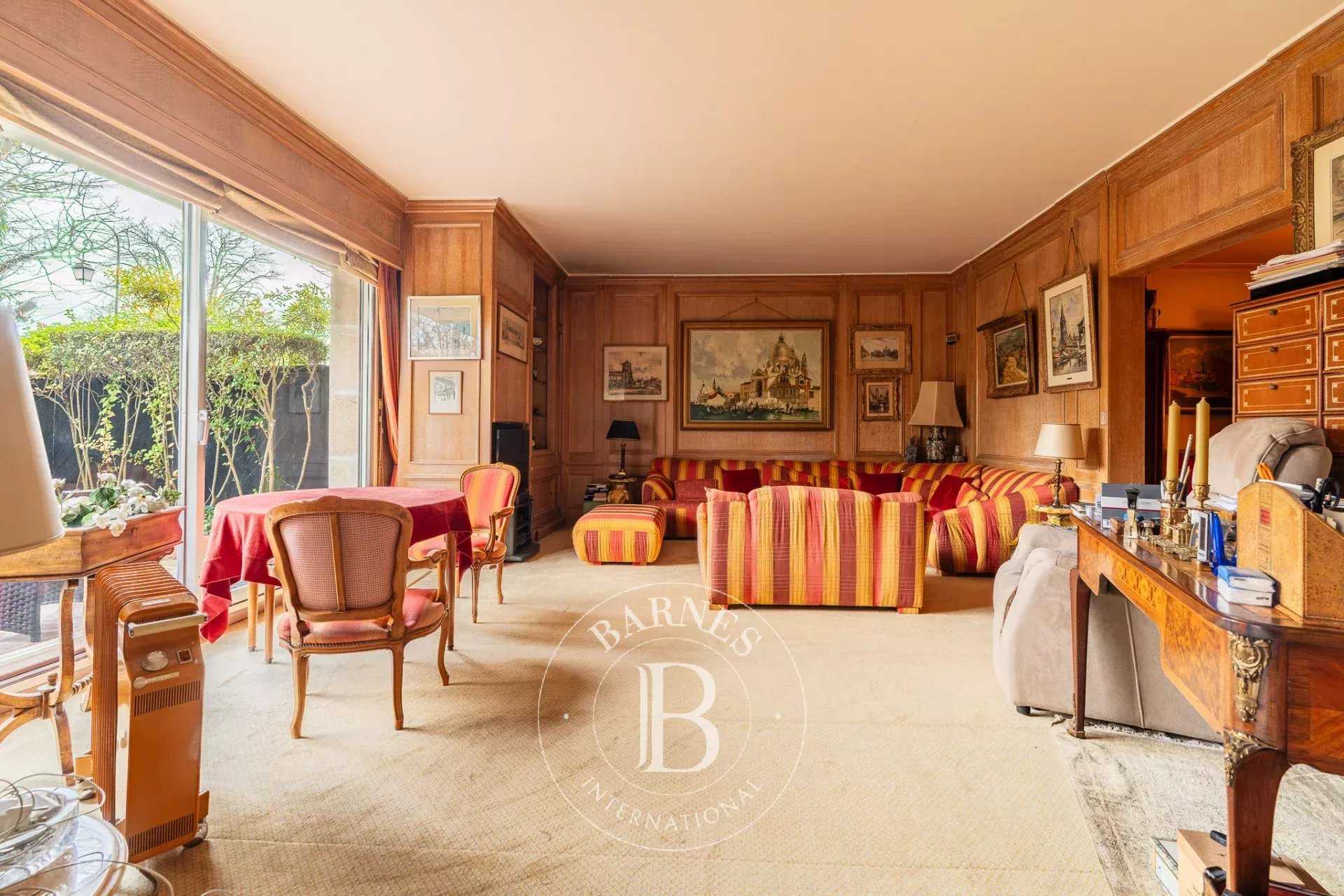 Neuilly-sur-Seine  - Appartement 5 Pi&egrave;ces 4 Chambres