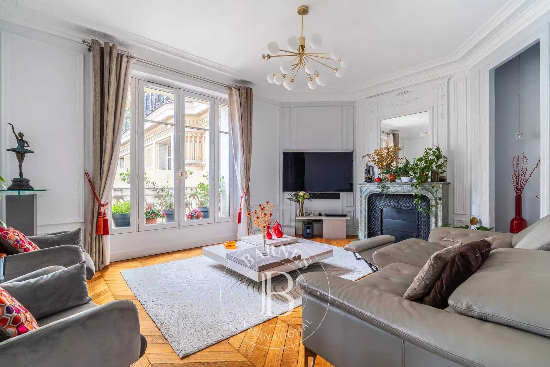 Neuilly-sur-Seine  - Apartment 2 Bedrooms