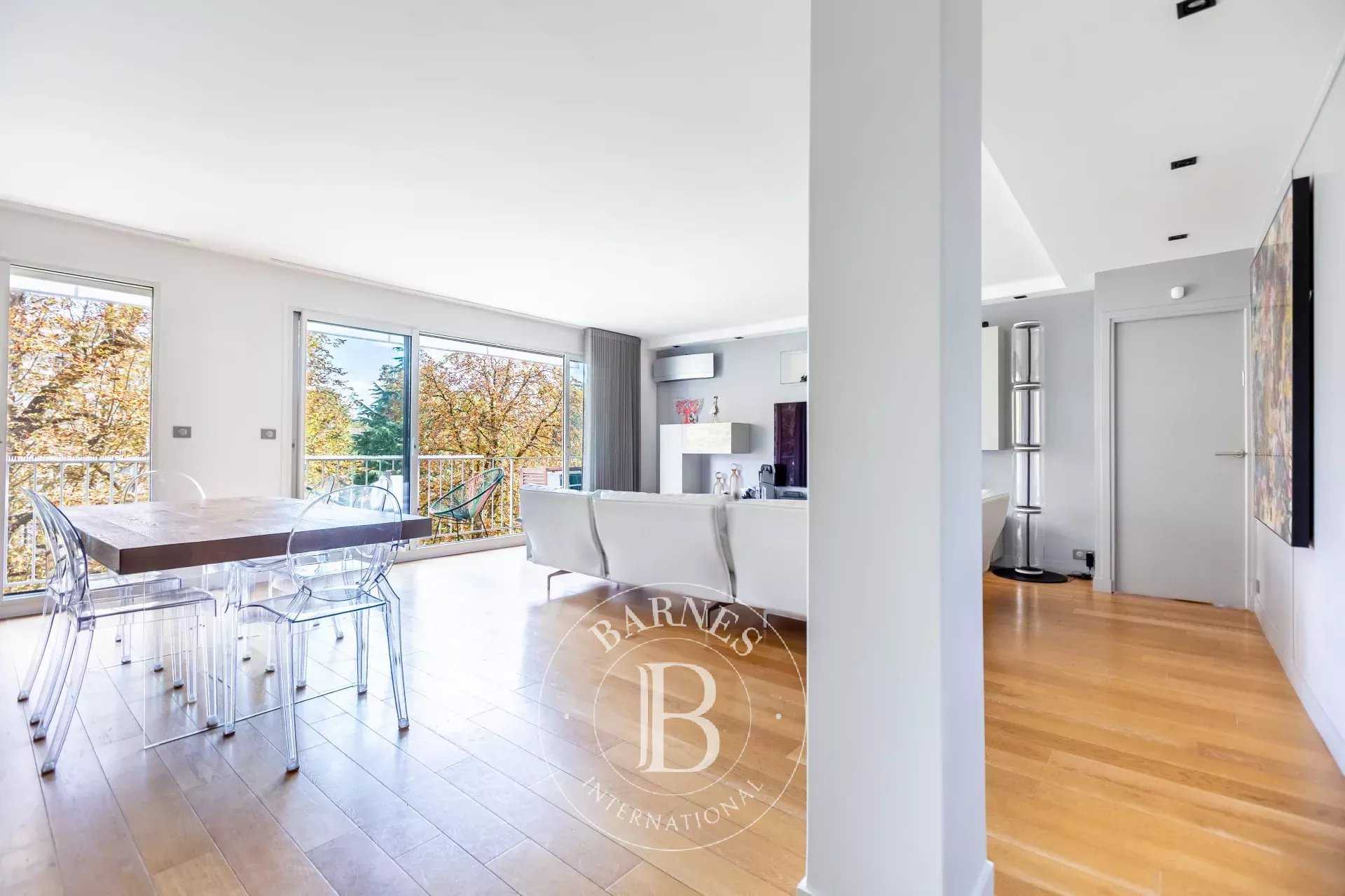 Neuilly-sur-Seine  - Appartement 5 Pièces 4 Chambres