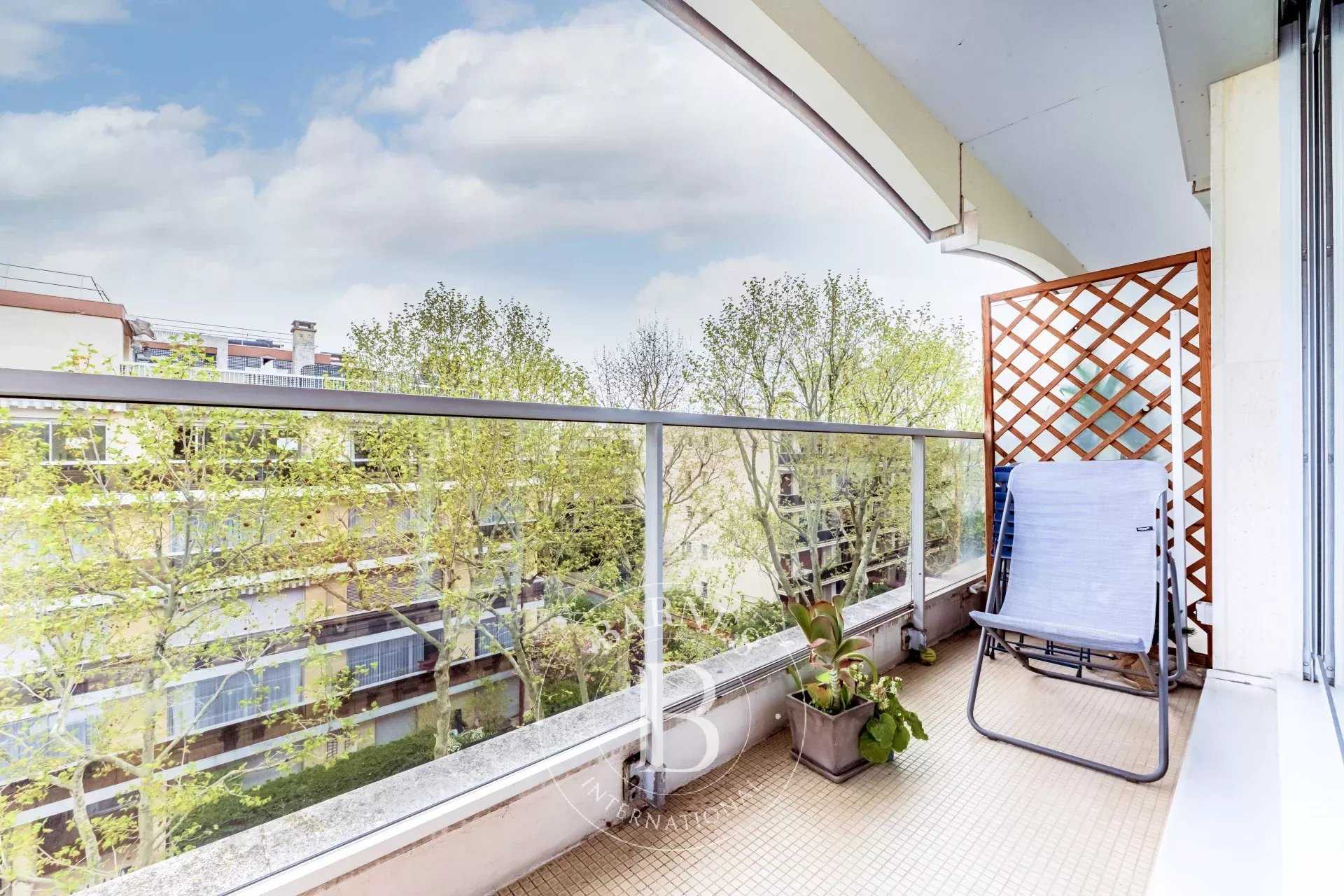 Neuilly-sur-Seine  - Apartment 3 Bedrooms