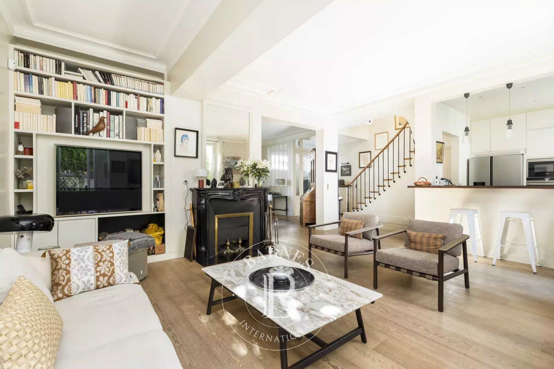 Neuilly-sur-Seine  - Maison 8 Pièces 5 Chambres