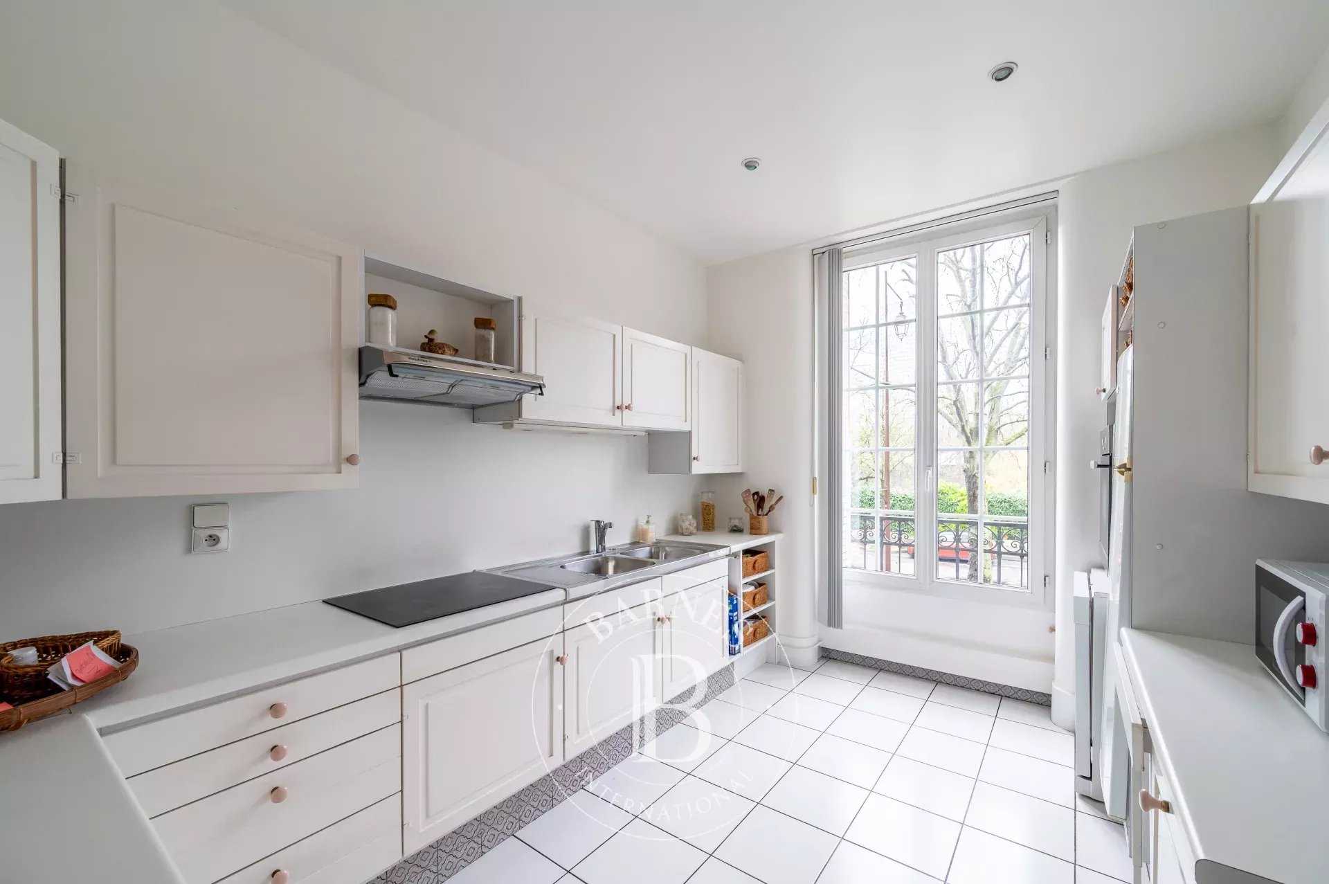 Neuilly-sur-Seine  - Piso 5 Cuartos 3 Habitaciones