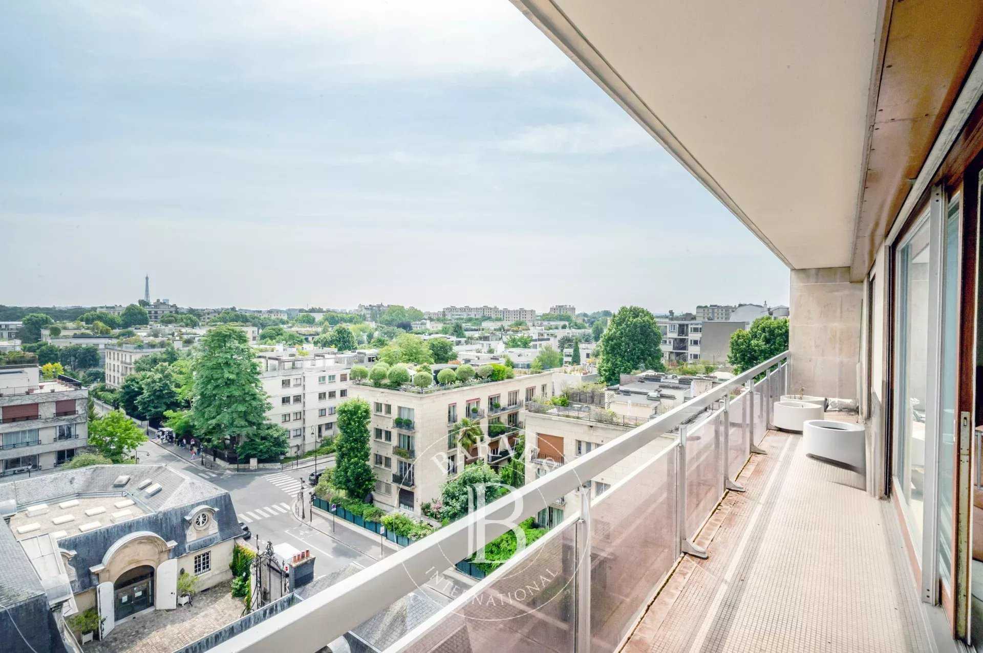 Neuilly-sur-Seine  - Apartment 3 Bedrooms