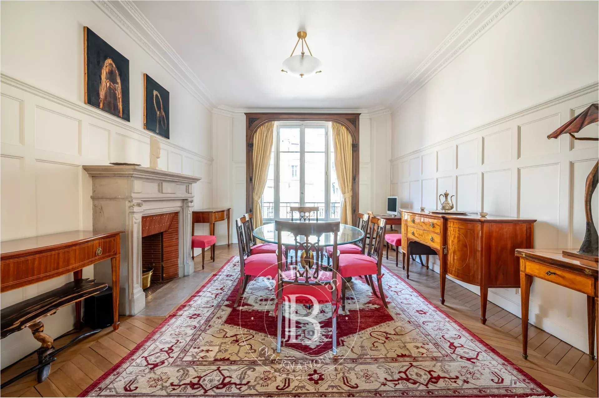 Neuilly-sur-Seine  - Apartment 3 Bedrooms