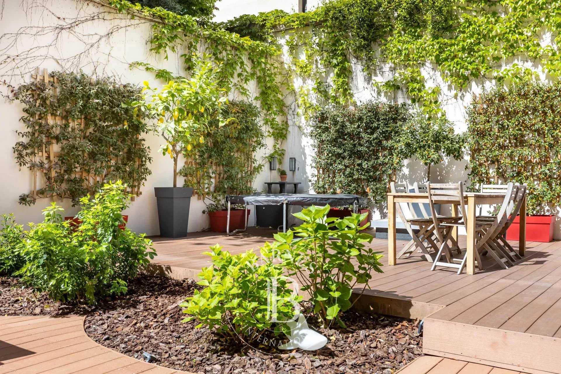 Neuilly-sur-Seine  - Appartement 5 Pi&egrave;ces 3 Chambres
