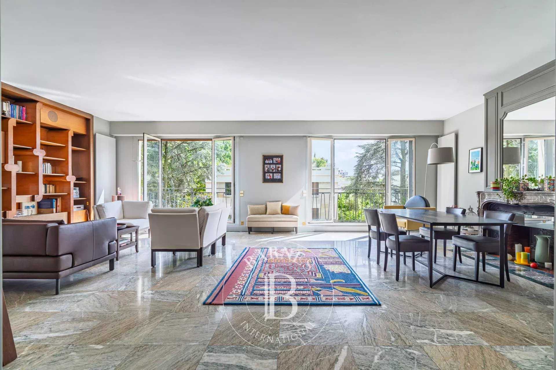 Neuilly-sur-Seine  - Apartment 3 Bedrooms