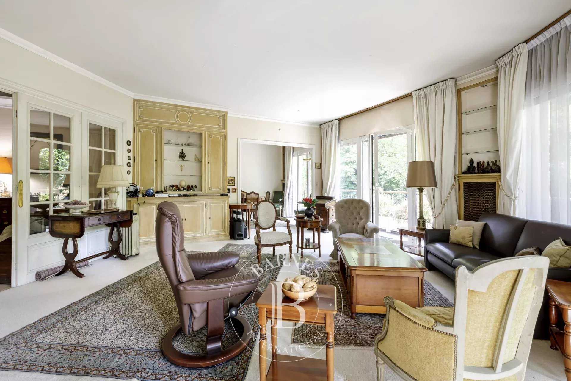 Neuilly-sur-Seine  - Appartement 5 Pièces 4 Chambres