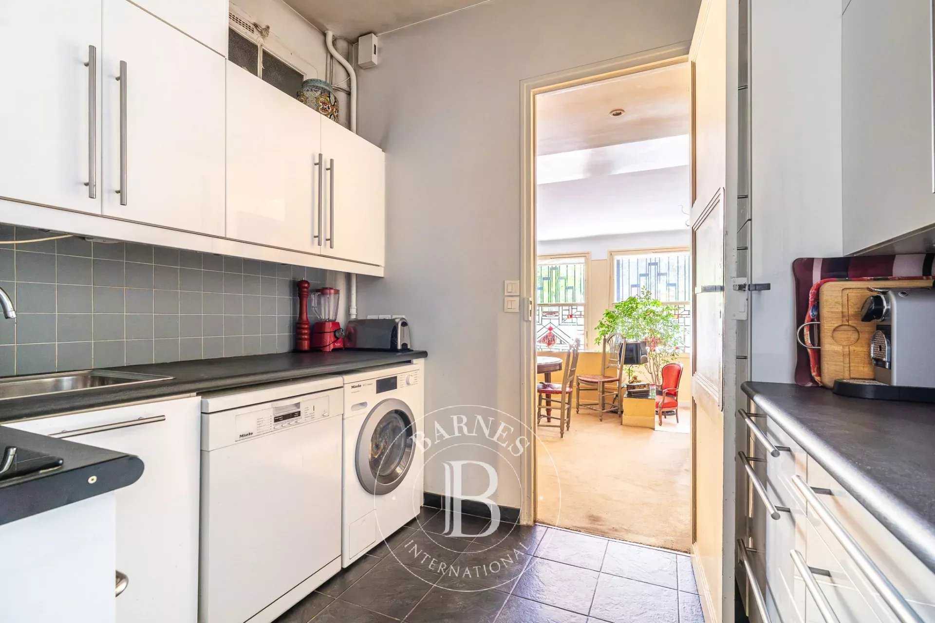 Neuilly-sur-Seine  - Appartement 5 Pi&egrave;ces 3 Chambres