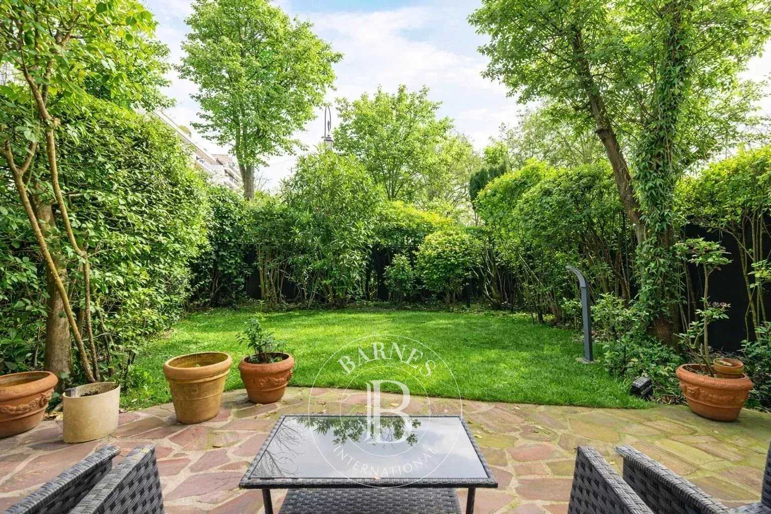 Neuilly-sur-Seine  - Appartement 5 Pi&egrave;ces 4 Chambres