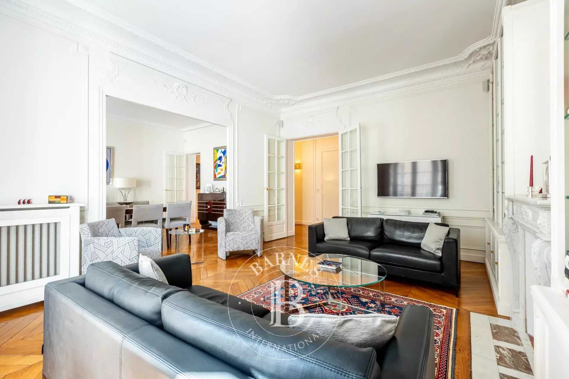 Neuilly-sur-Seine  - Apartment 2 Bedrooms