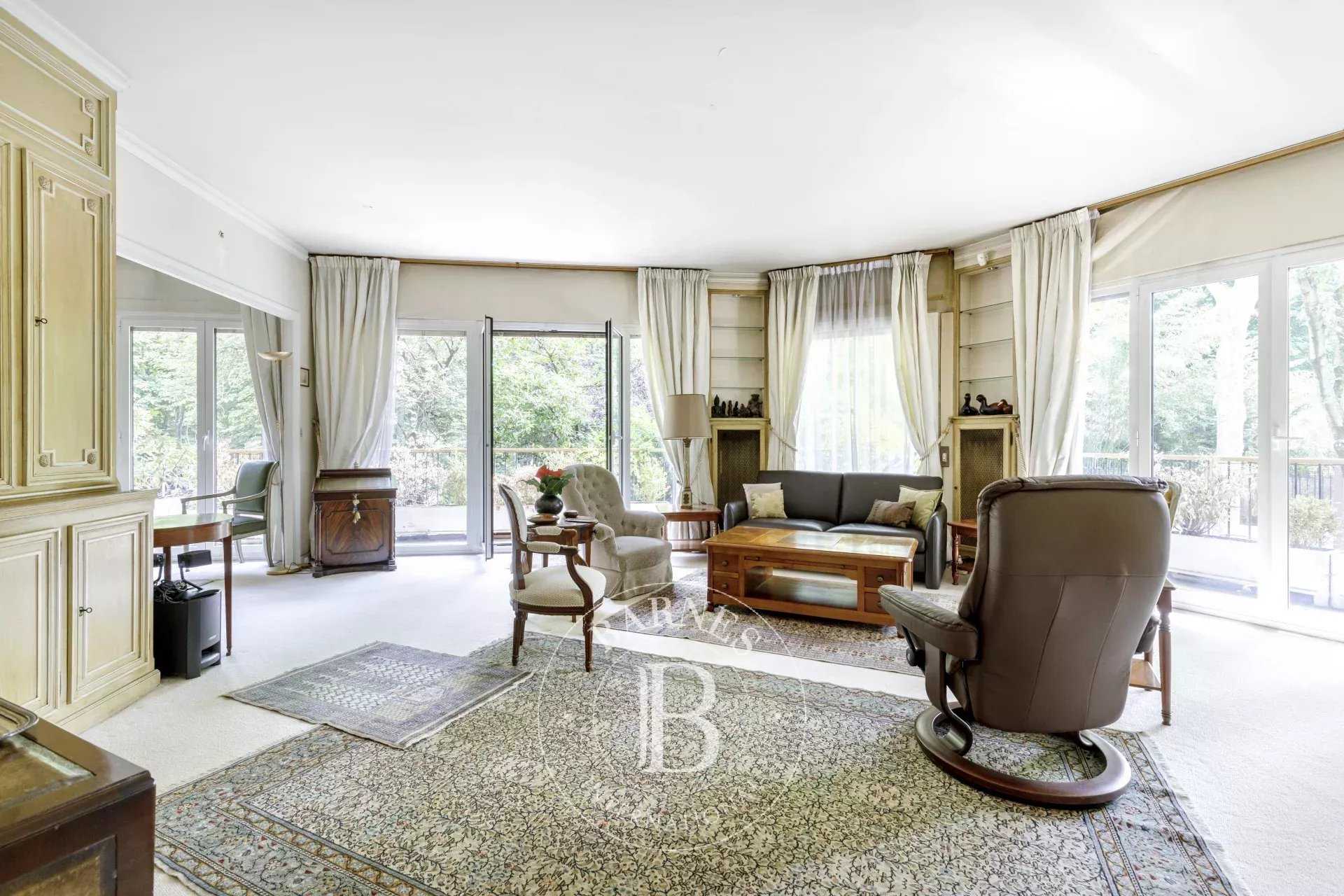 Neuilly-sur-Seine  - Appartement 5 Pièces 4 Chambres
