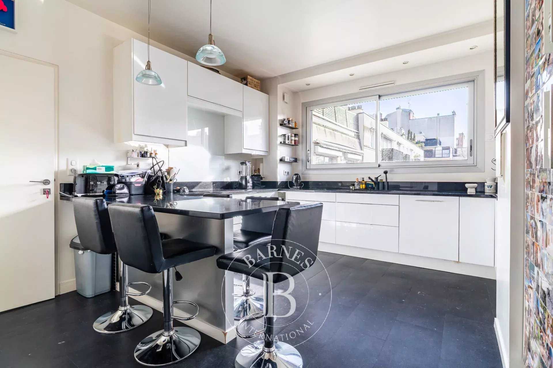 Neuilly-sur-Seine  - Appartement 6 Pi&egrave;ces 4 Chambres