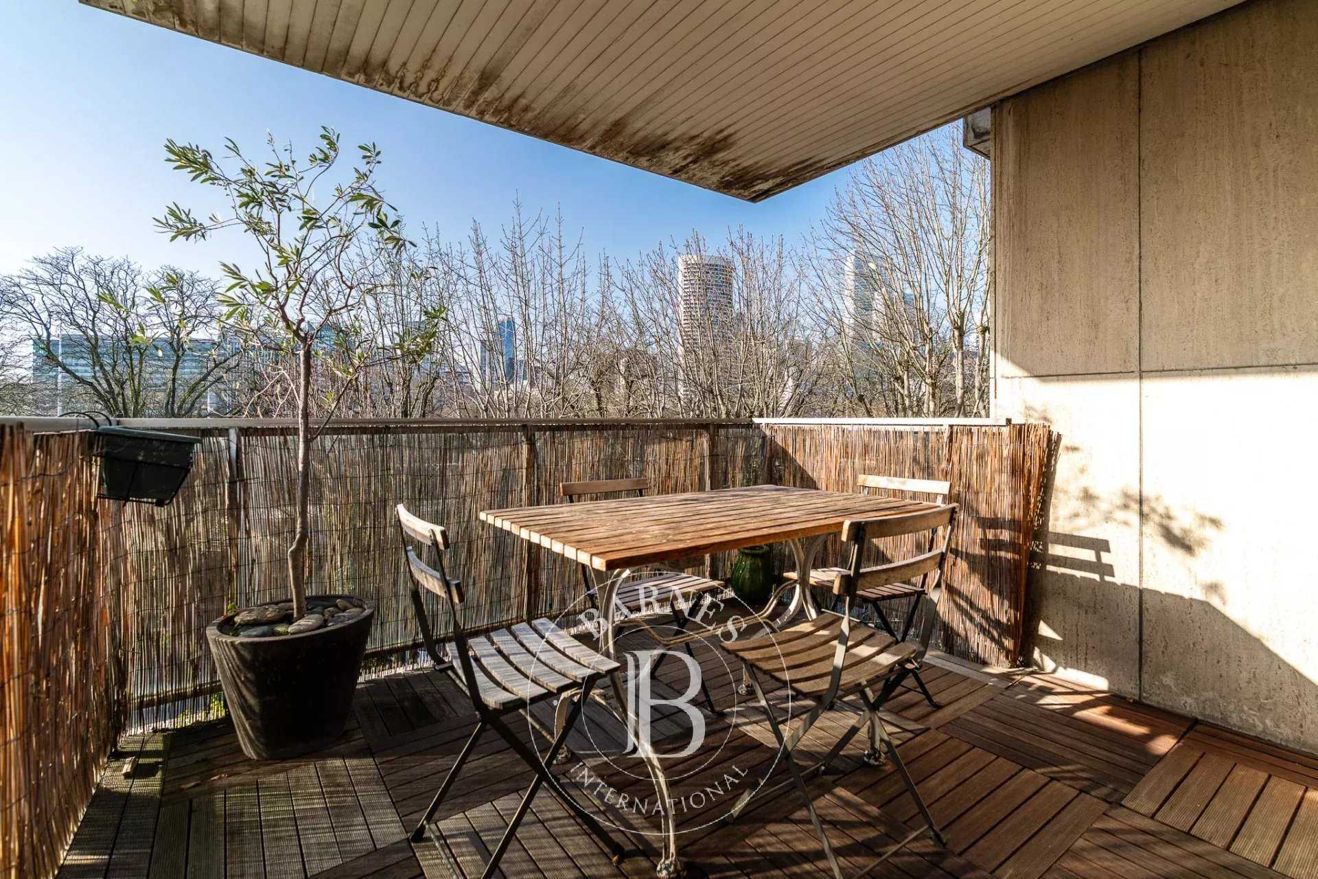 Neuilly-sur-Seine  - Appartement 5 Pi&egrave;ces 3 Chambres