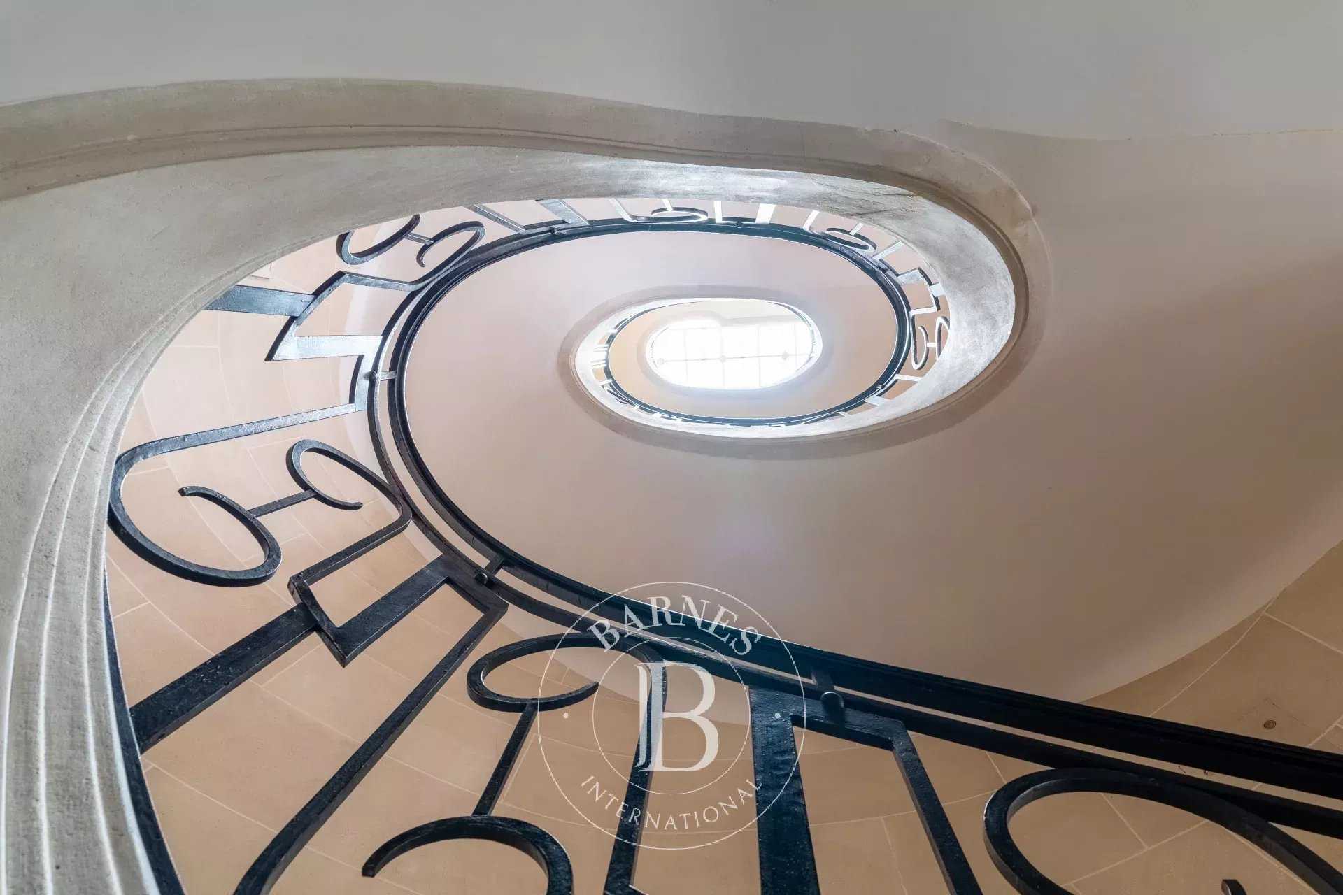 Neuilly-sur-Seine  - Palacete 10 Cuartos 5 Habitaciones