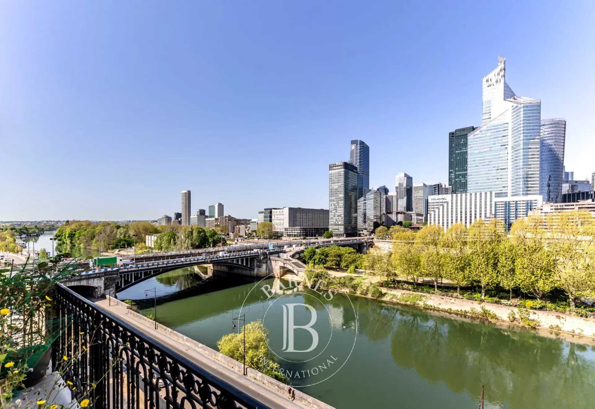 Neuilly-sur-Seine  - Appartement 6 Pi&egrave;ces 3 Chambres