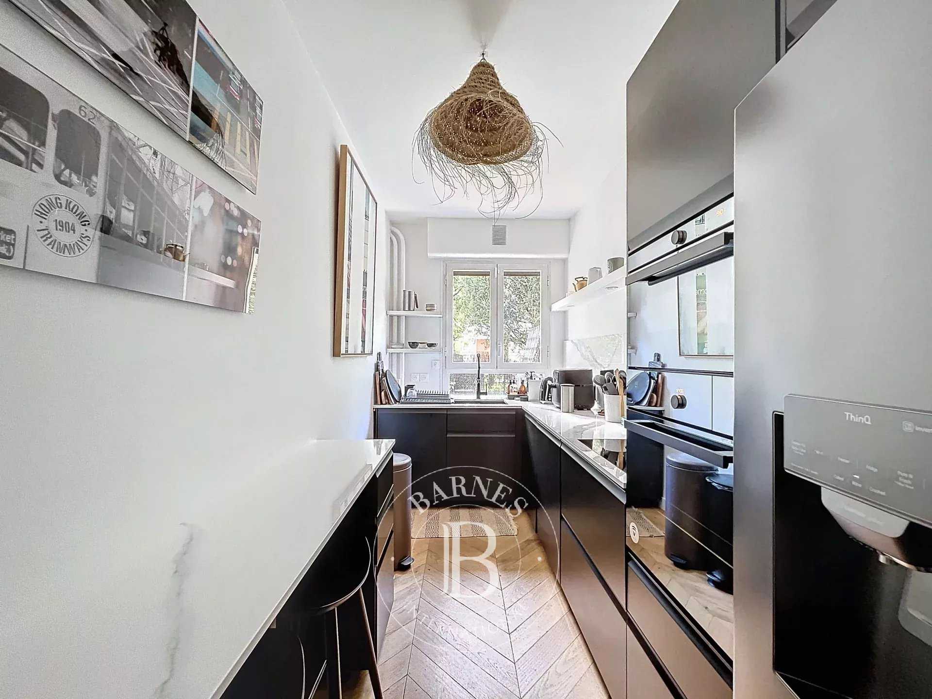 Neuilly-sur-Seine  - Appartement 5 Pièces 3 Chambres