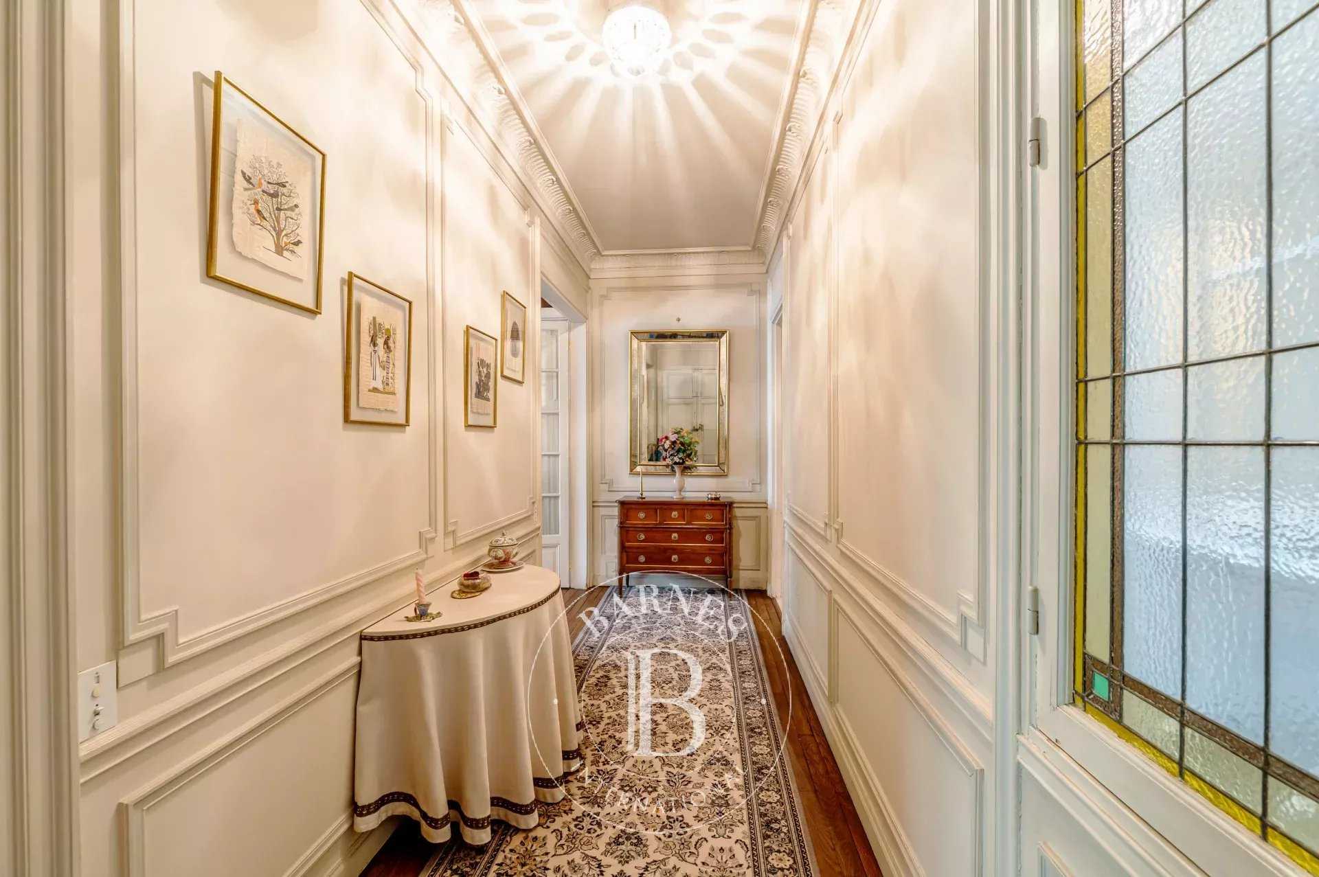 Neuilly-sur-Seine  - Appartement 4 Pièces 2 Chambres