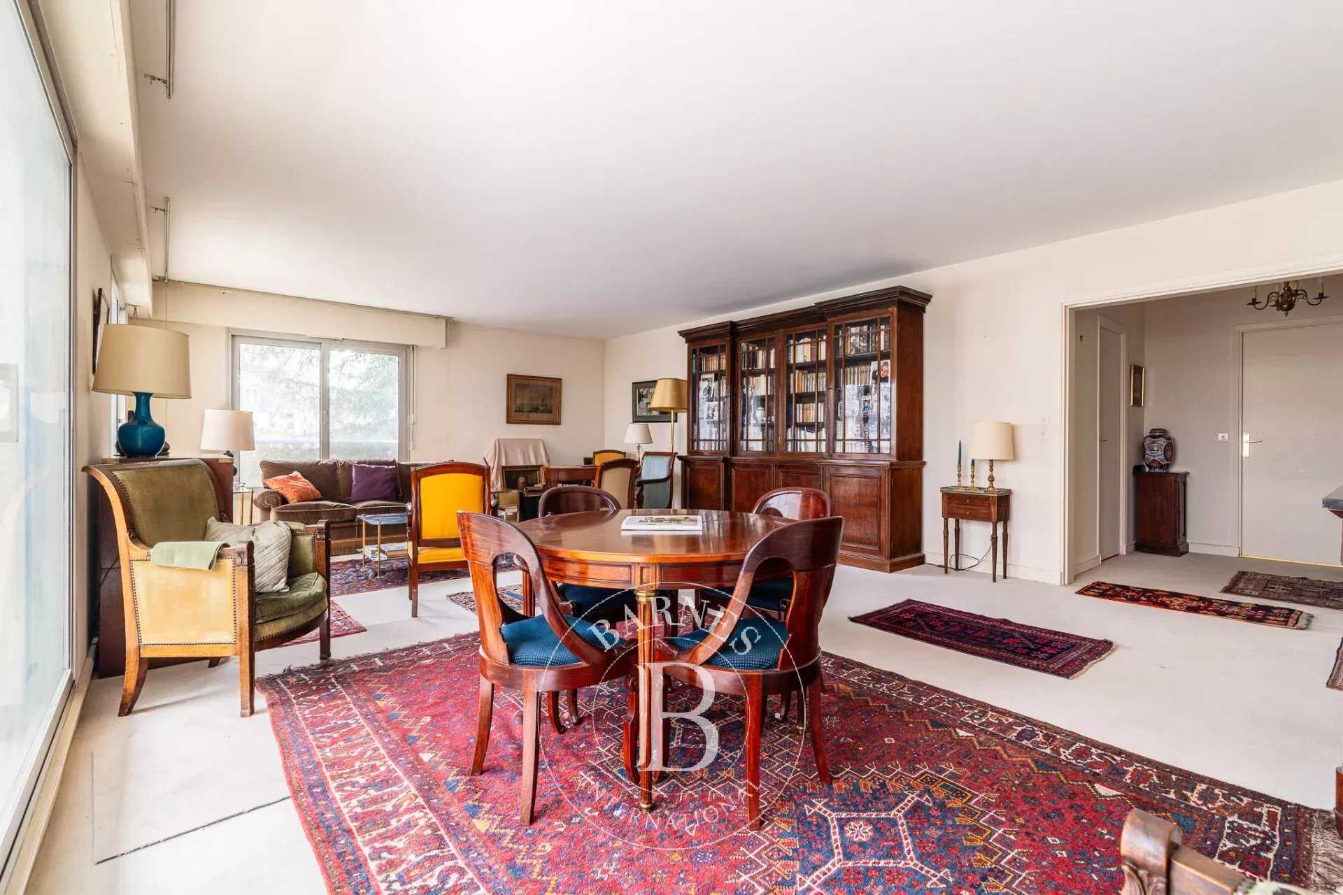 Neuilly-sur-Seine  - Apartment 3 Bedrooms