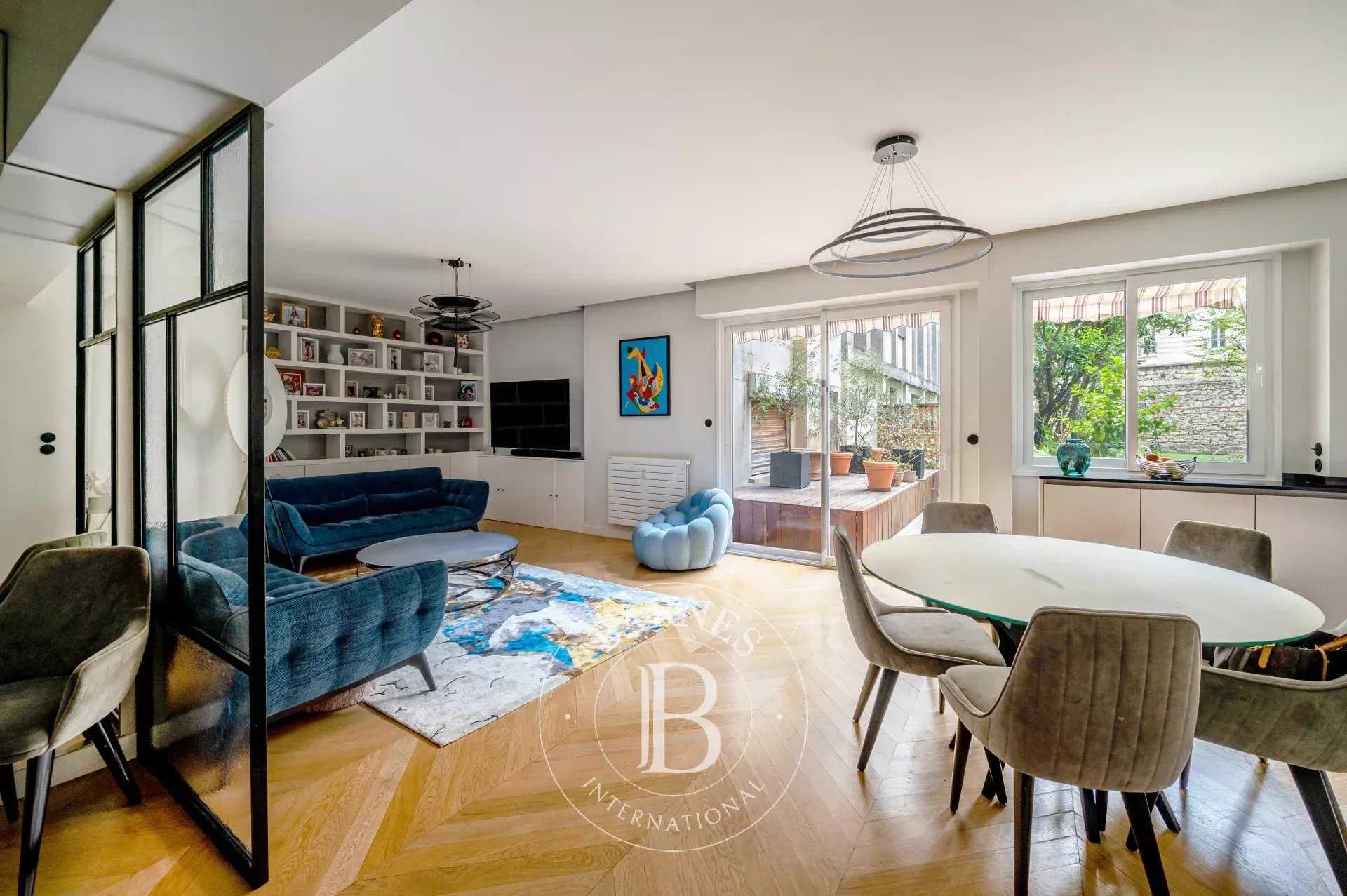 Neuilly-sur-Seine  - Apartment 3 Bedrooms