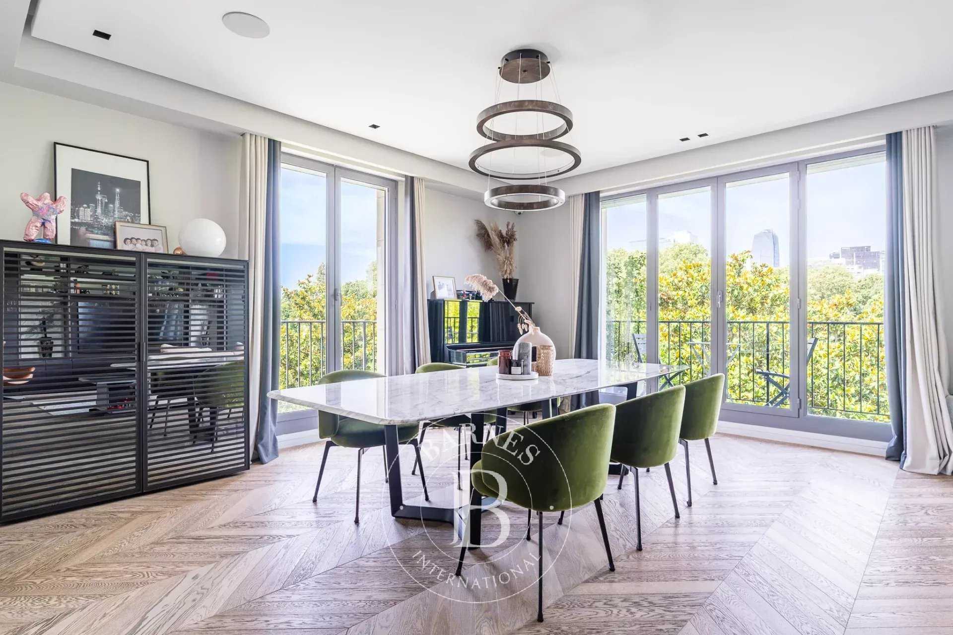 Neuilly-sur-Seine  - Appartement 5 Pi&egrave;ces 4 Chambres